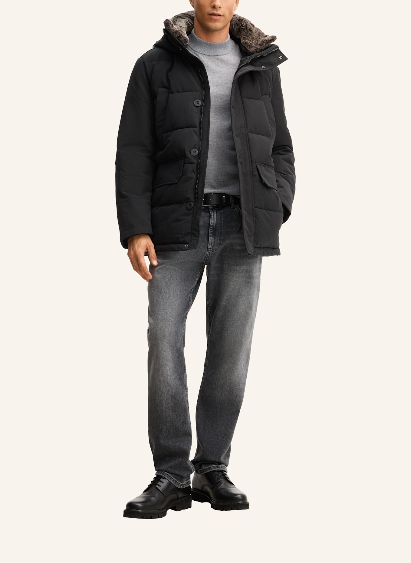 STRELLSON Steppjacke: SCHWARZ