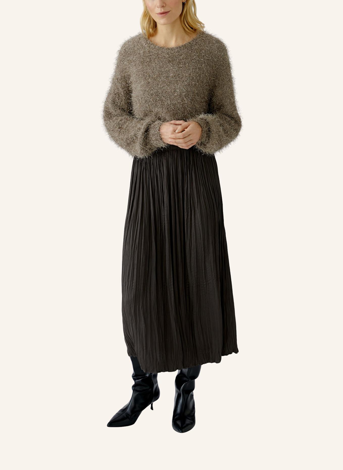 oui Plisseerock: BRAUN