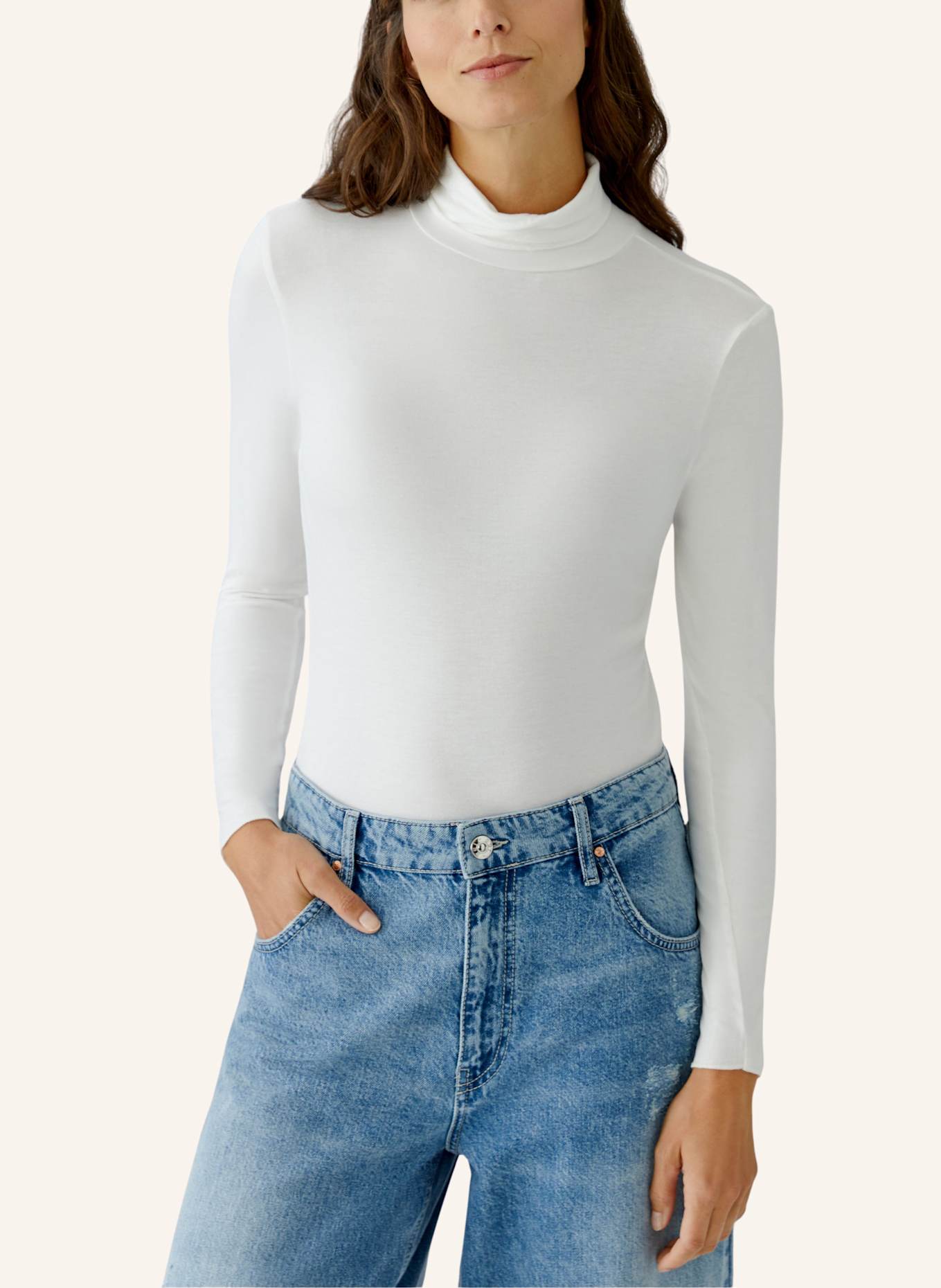 oui Longsleeve: WEISS