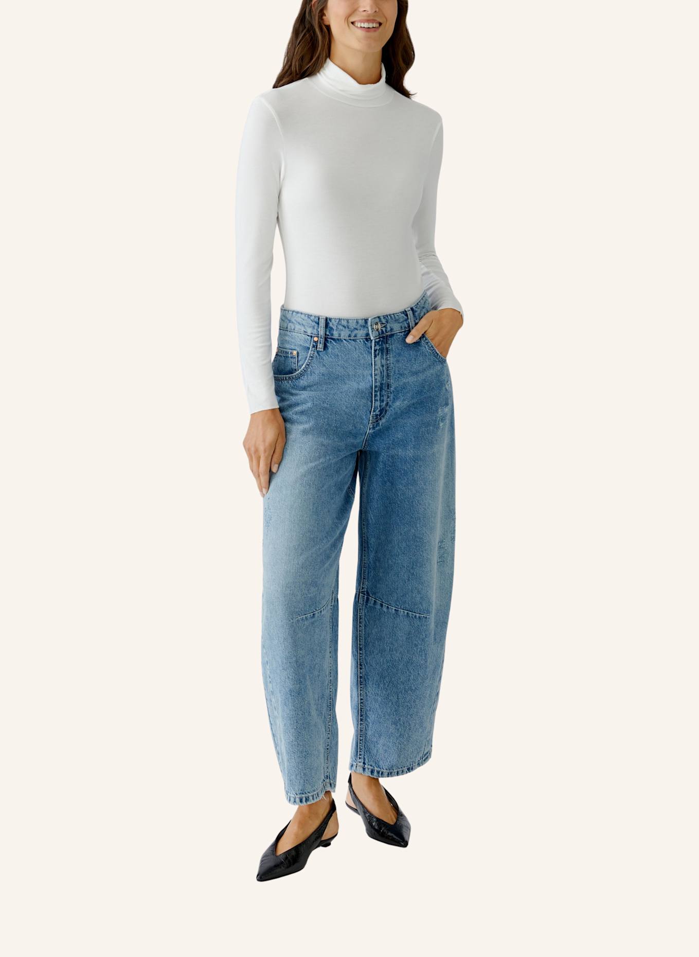 oui Longsleeve: WEISS