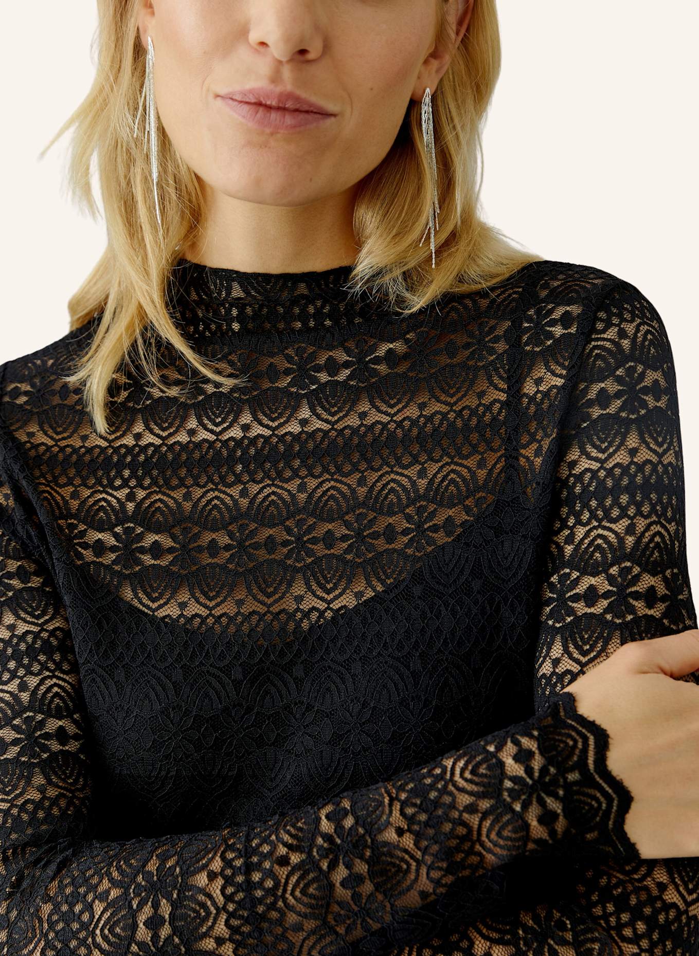 oui Longsleeve: SCHWARZ