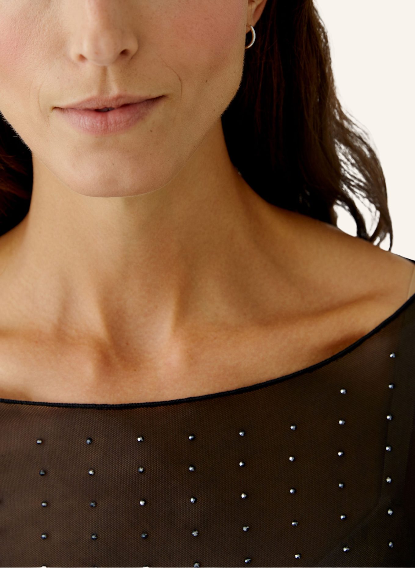 oui Longsleeve: SCHWARZ