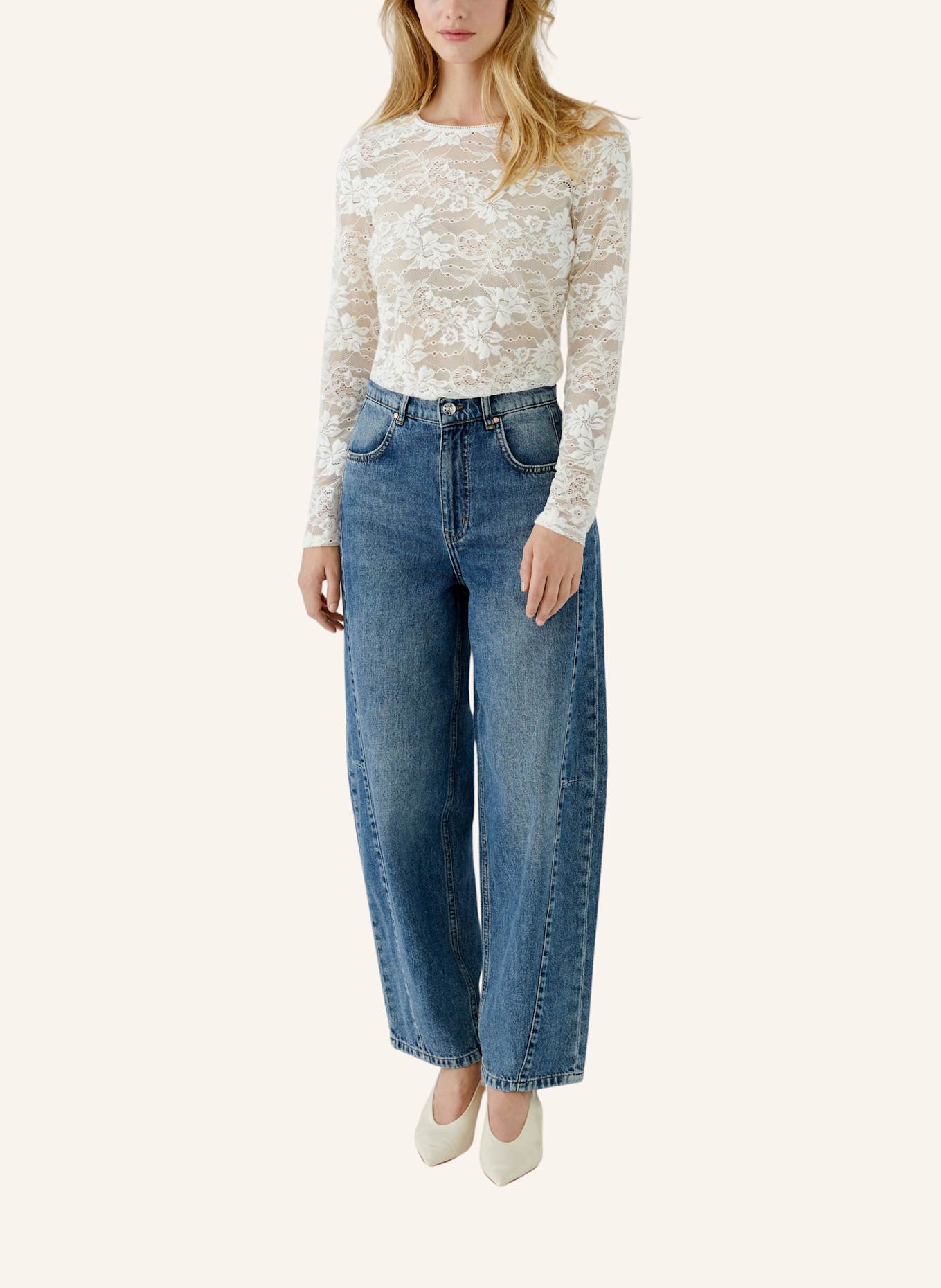 oui Longsleeve: WEISS