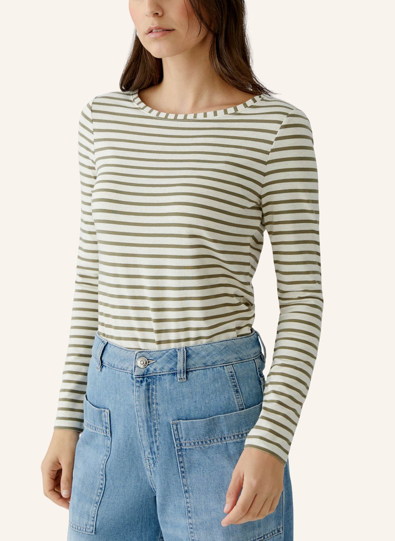 oui Longsleeve: WEISS