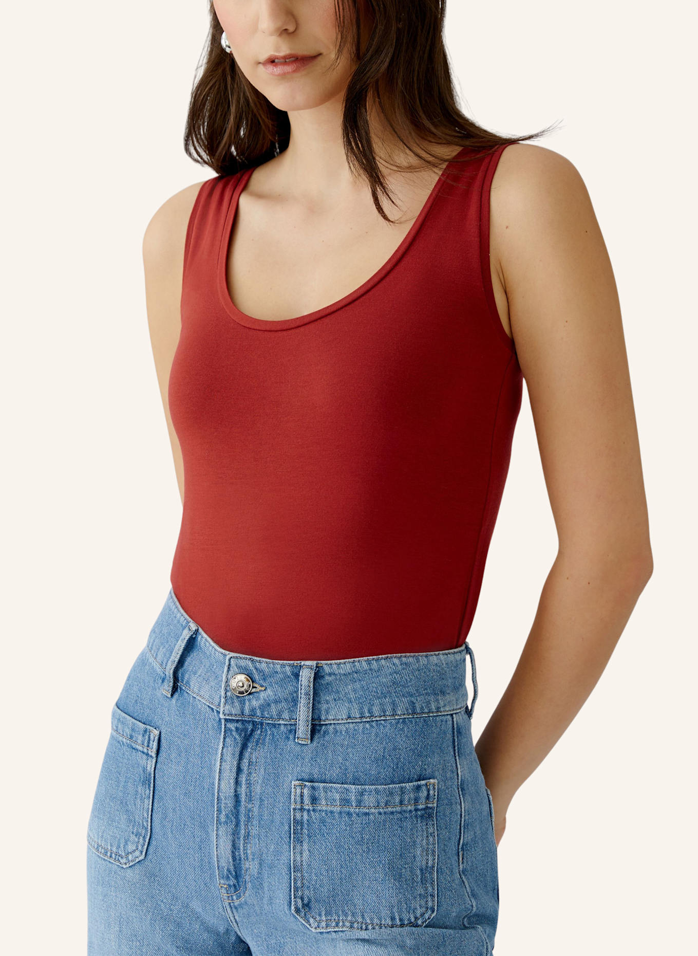 oui Top: ROT