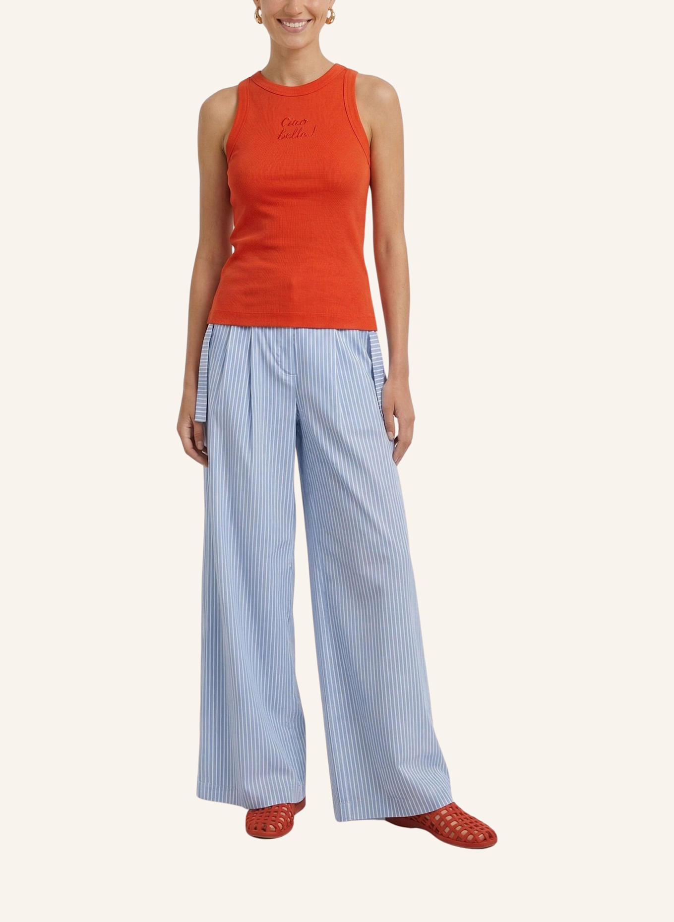 oui Top: ROT