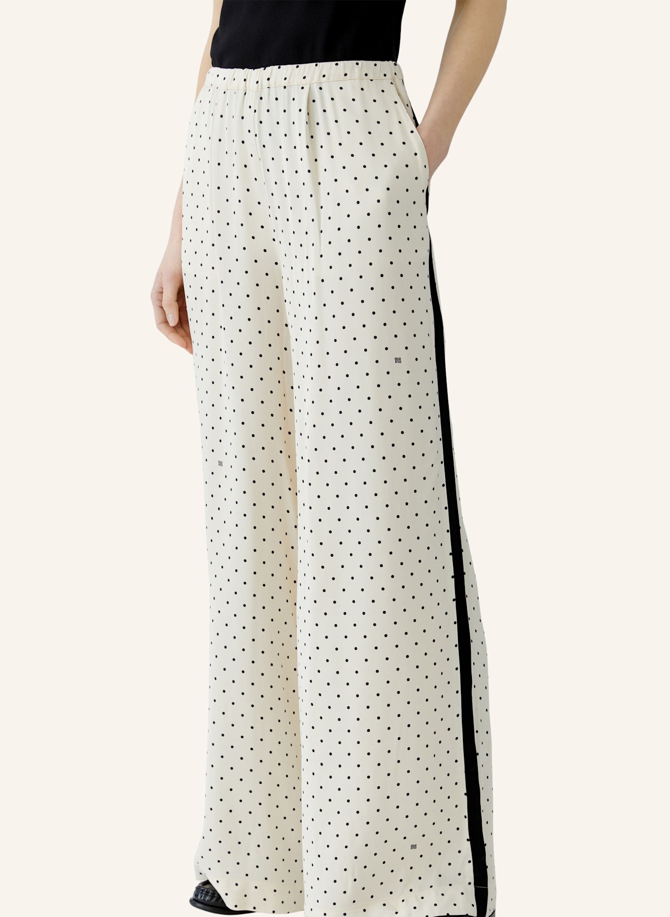 oui Hose: WEISS
