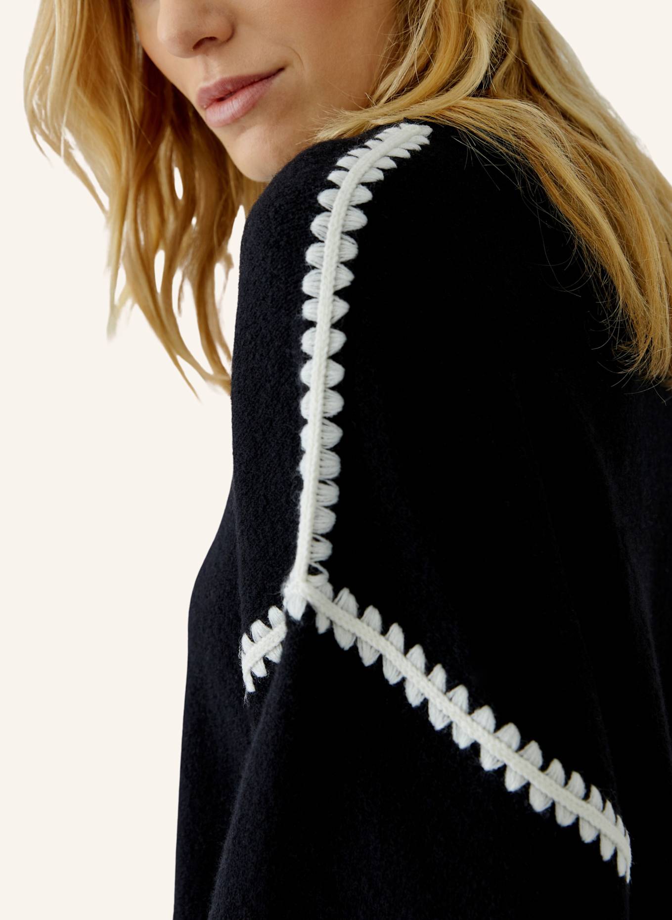 oui Pullover: SCHWARZ