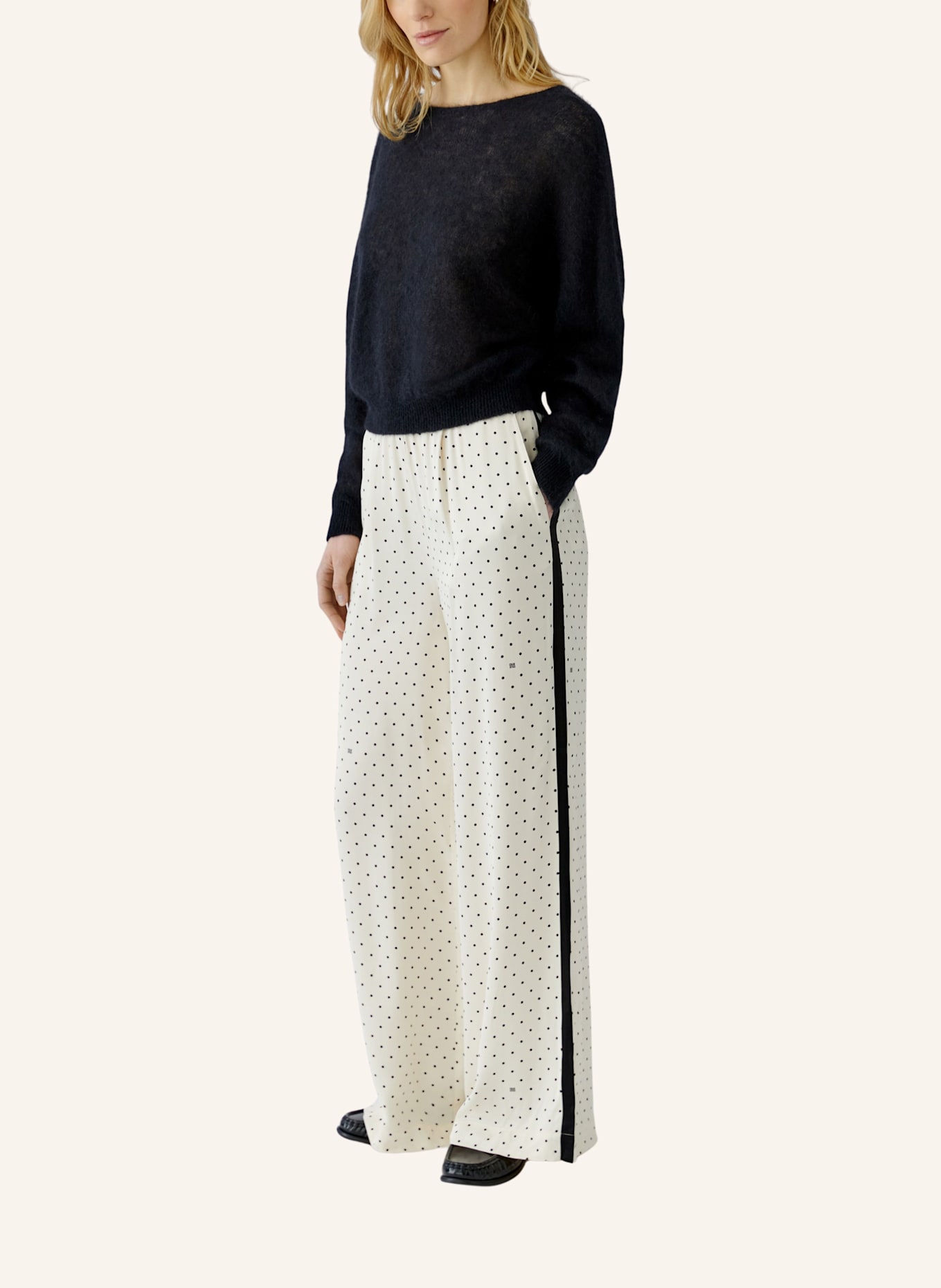 oui Hose: WEISS