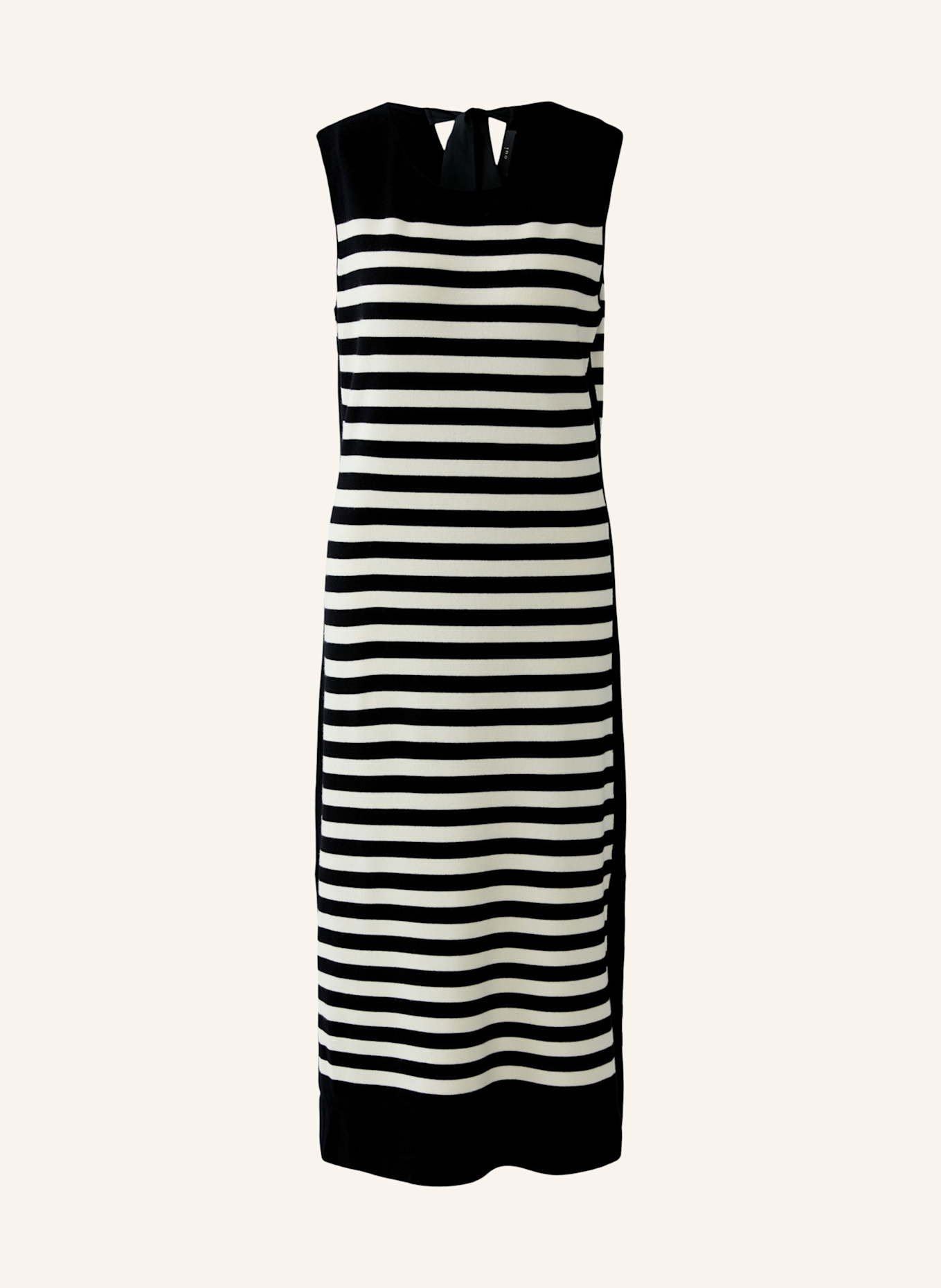 oui Kleid: SCHWARZ