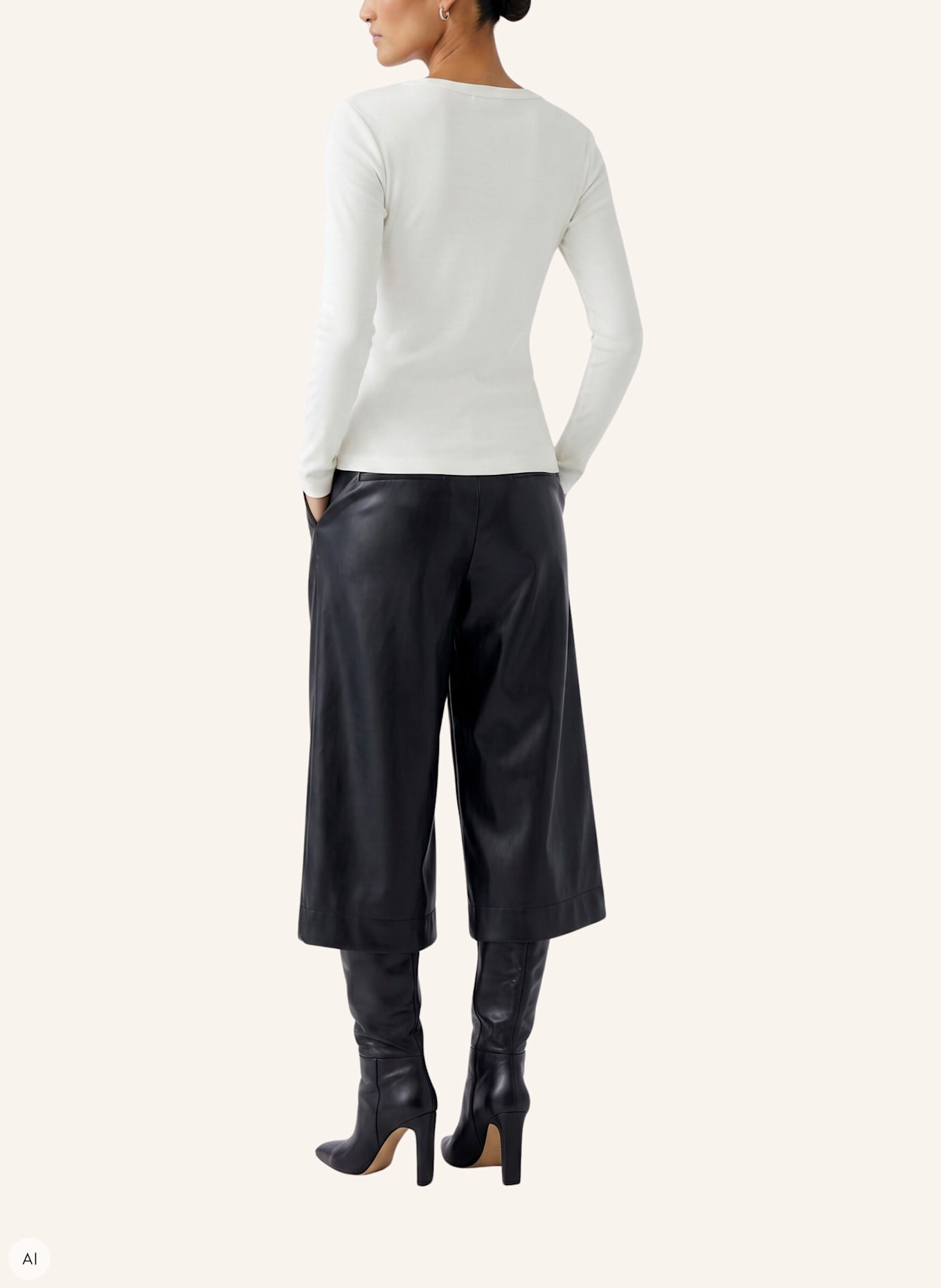 oui Longsleeve: WEISS