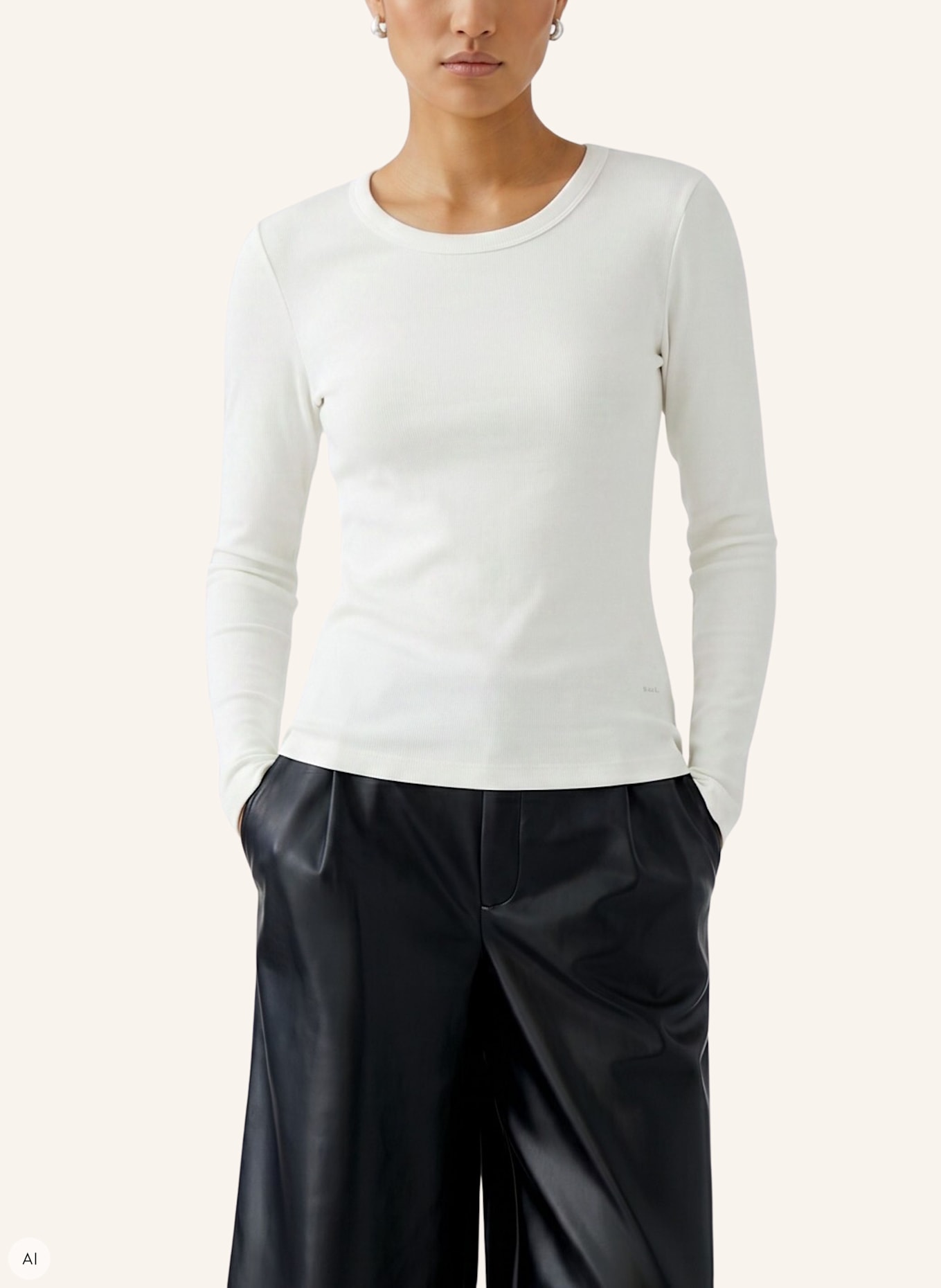 oui Longsleeve: WEISS