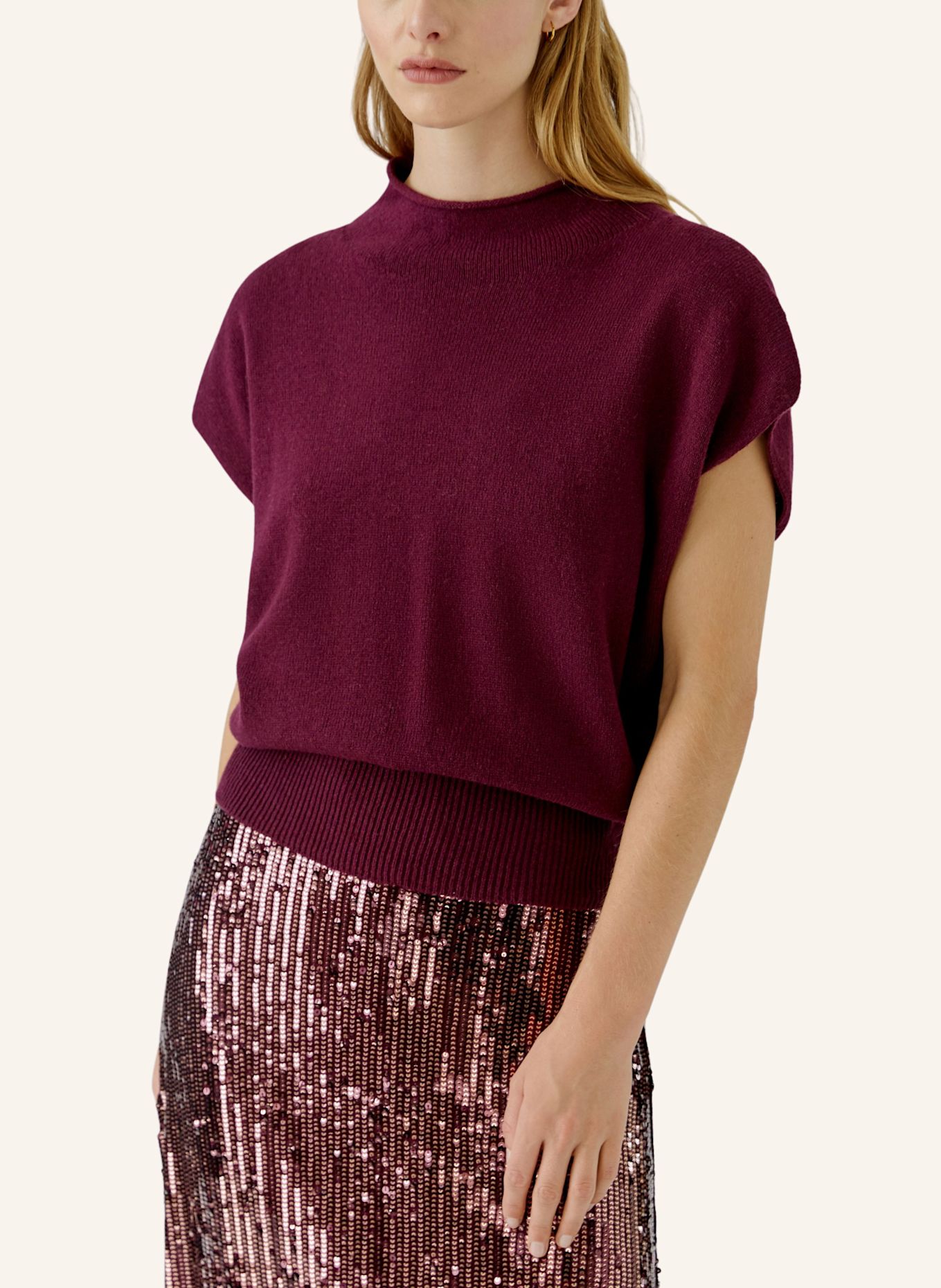 oui Pullover: ROT