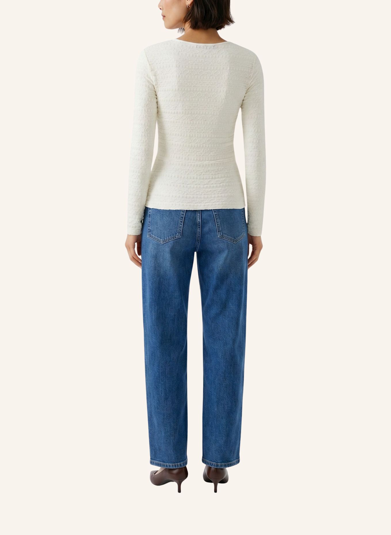 oui Longsleeve: WEISS