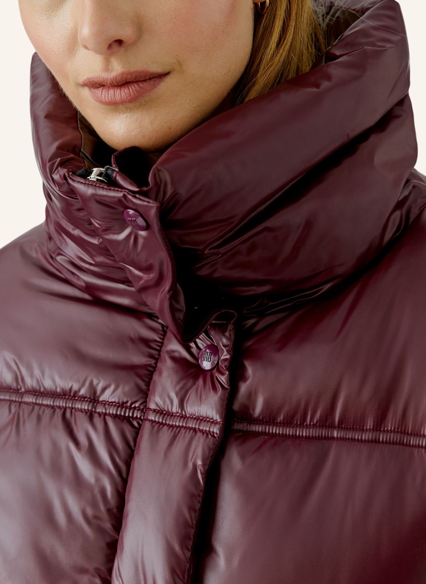 oui Jacke: ROT