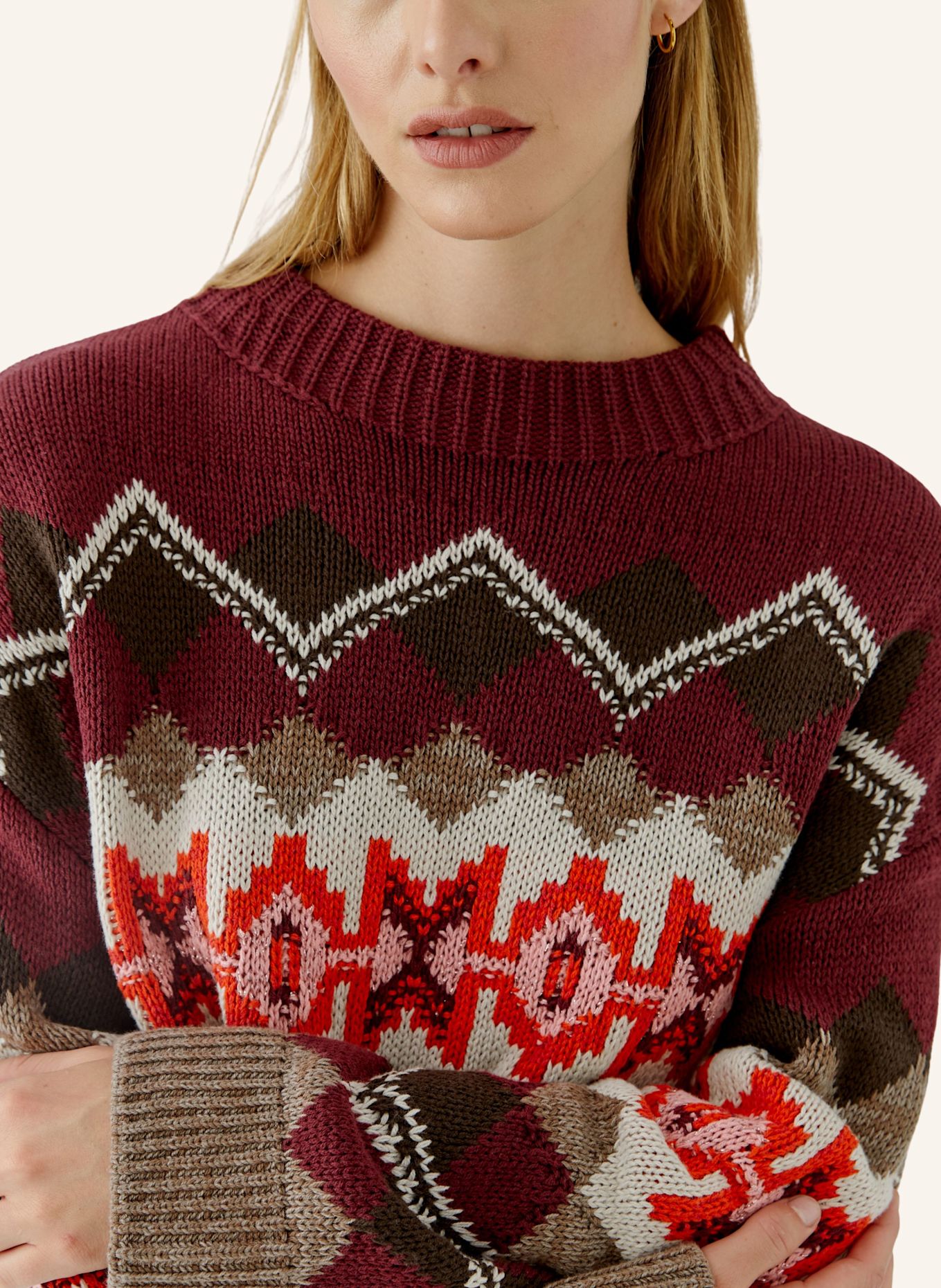 oui Pullover: ROT