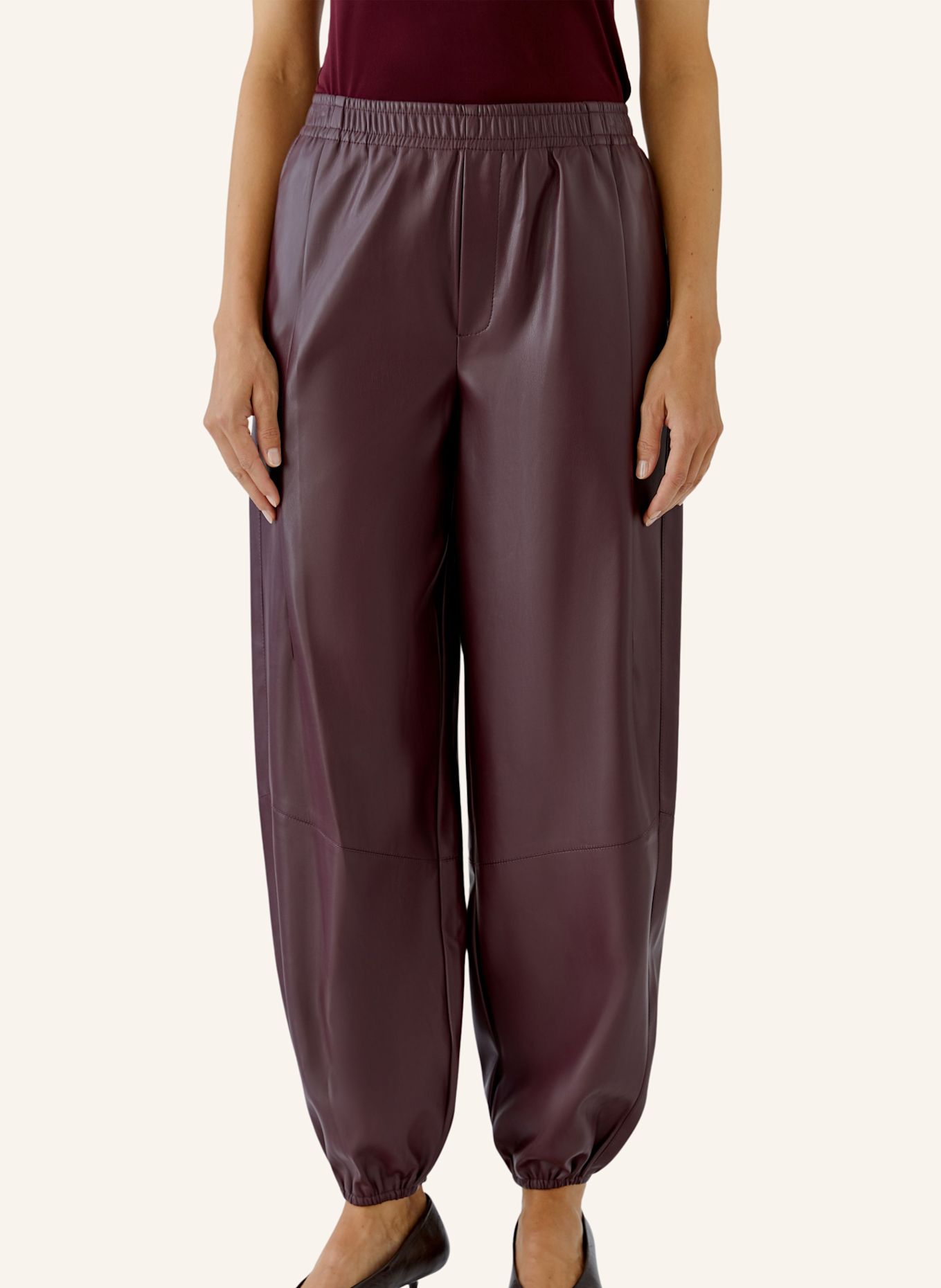 Oui Lederhose: ROT
