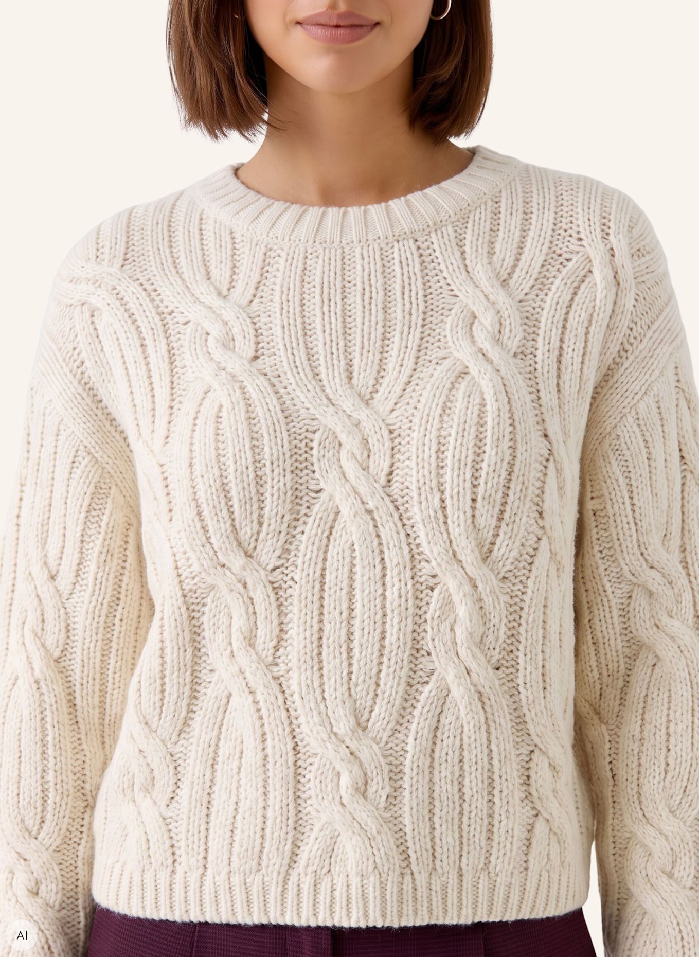 Oui Trui: BEIGE