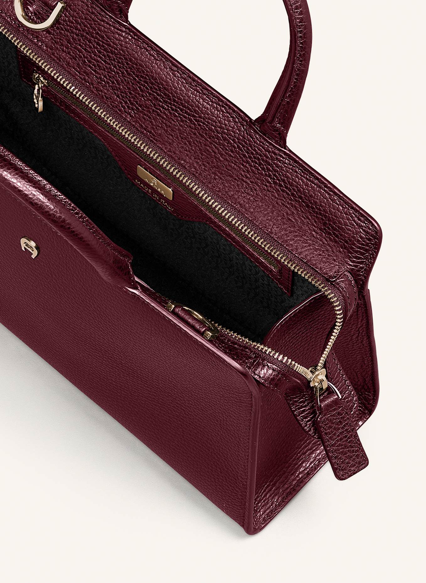 AIGNER Handtasche CYBILL: DUNKELROT