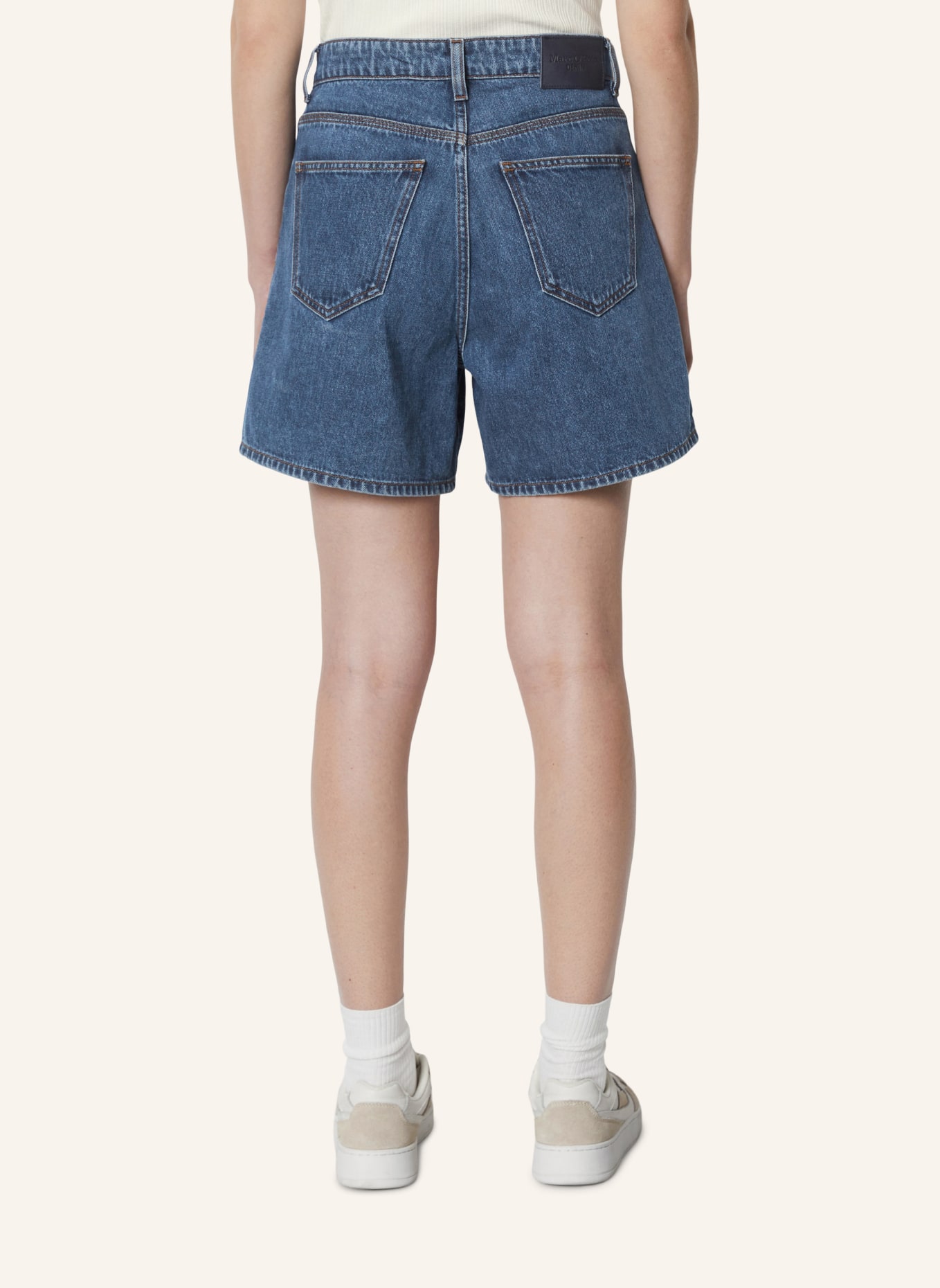 Marc O'Polo DENIM Jeanshorts, Farbe: BLAU (Bild 2)