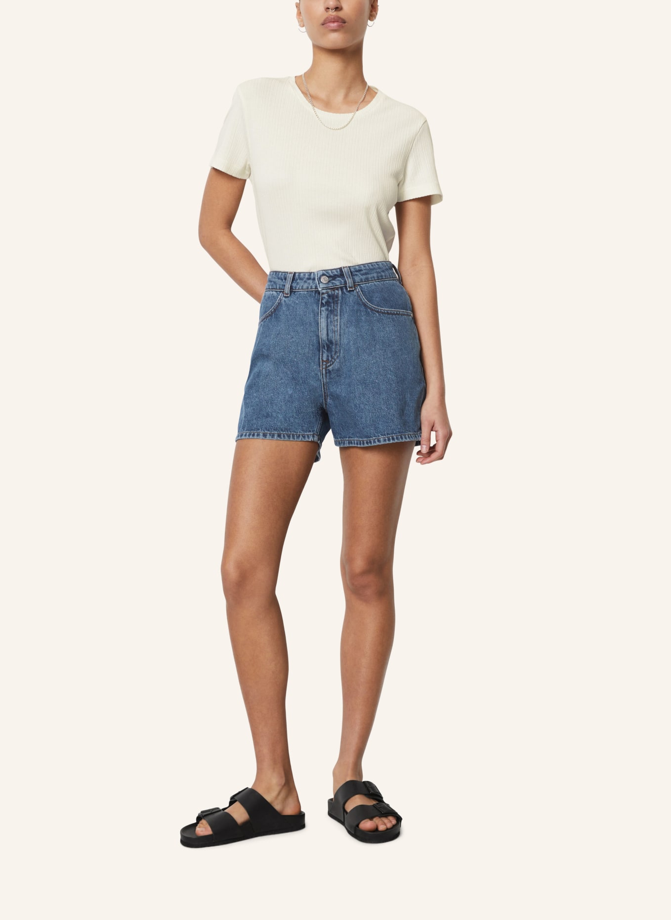 Marc O'Polo DENIM Jeanshorts, Farbe: BLAU (Bild 4)