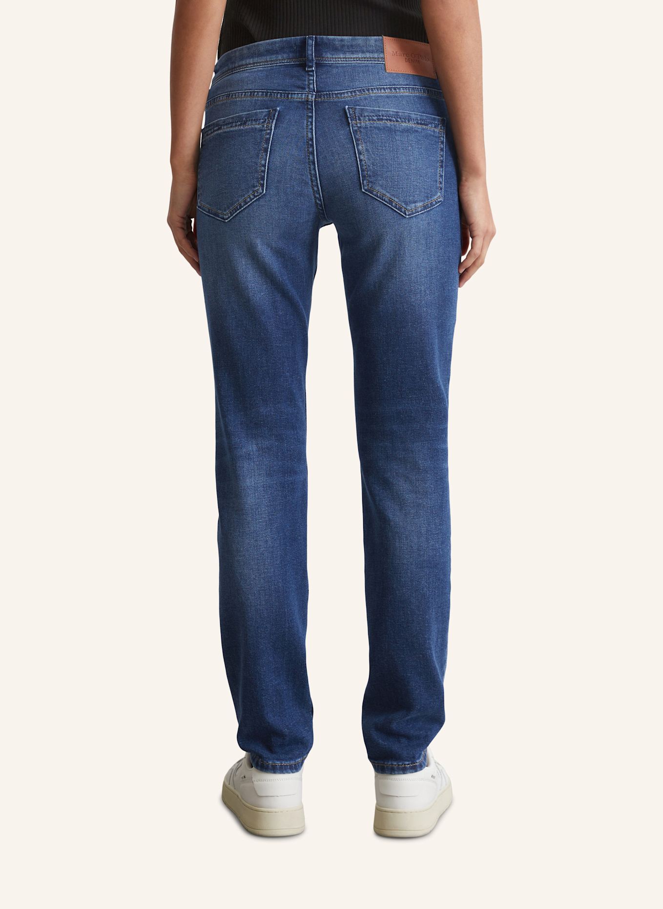 Marc O'Polo DENIM Jeans Modell ALVA slim, Farbe: DUNKELBLAU (Bild 2)