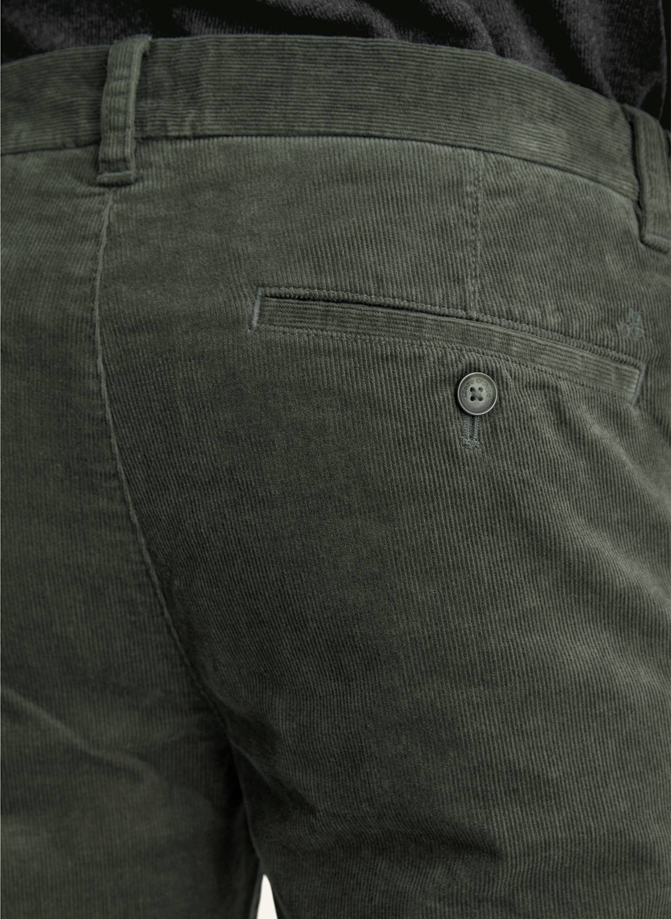 Marc O'Polo Cordhose: GRÜN