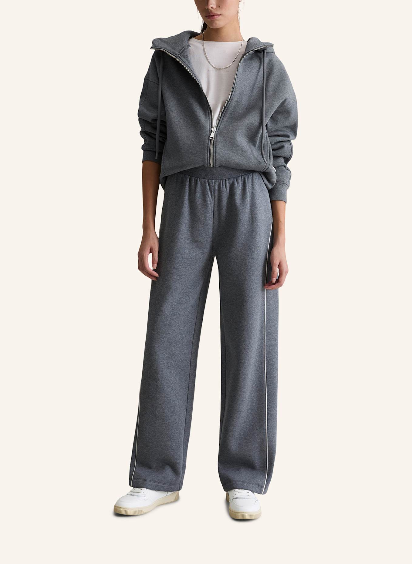 Marc O'Polo DENIM Sweathose: GRAU