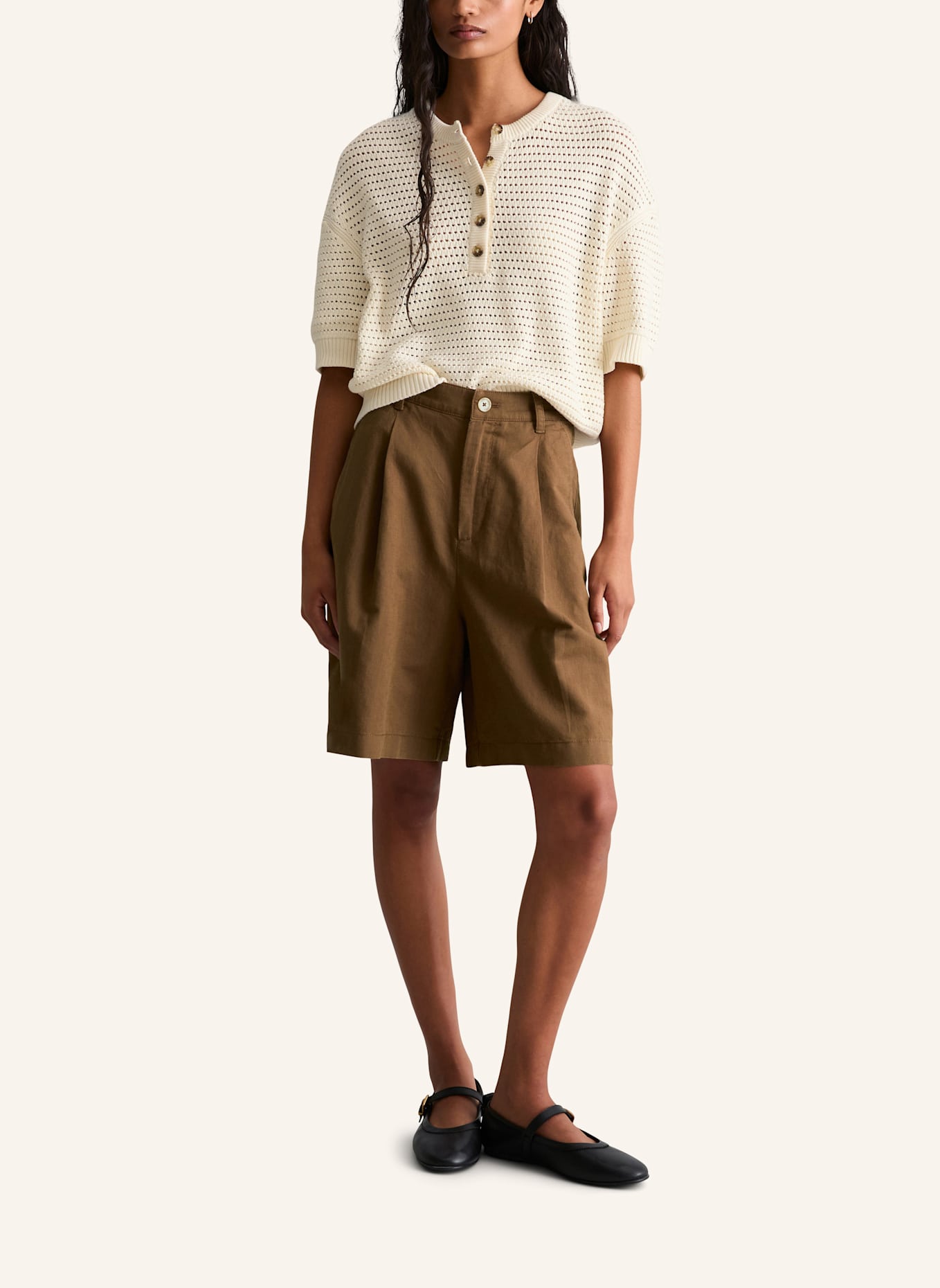 Marc O'Polo DENIM Bundfalten-Shorts: BRAUN