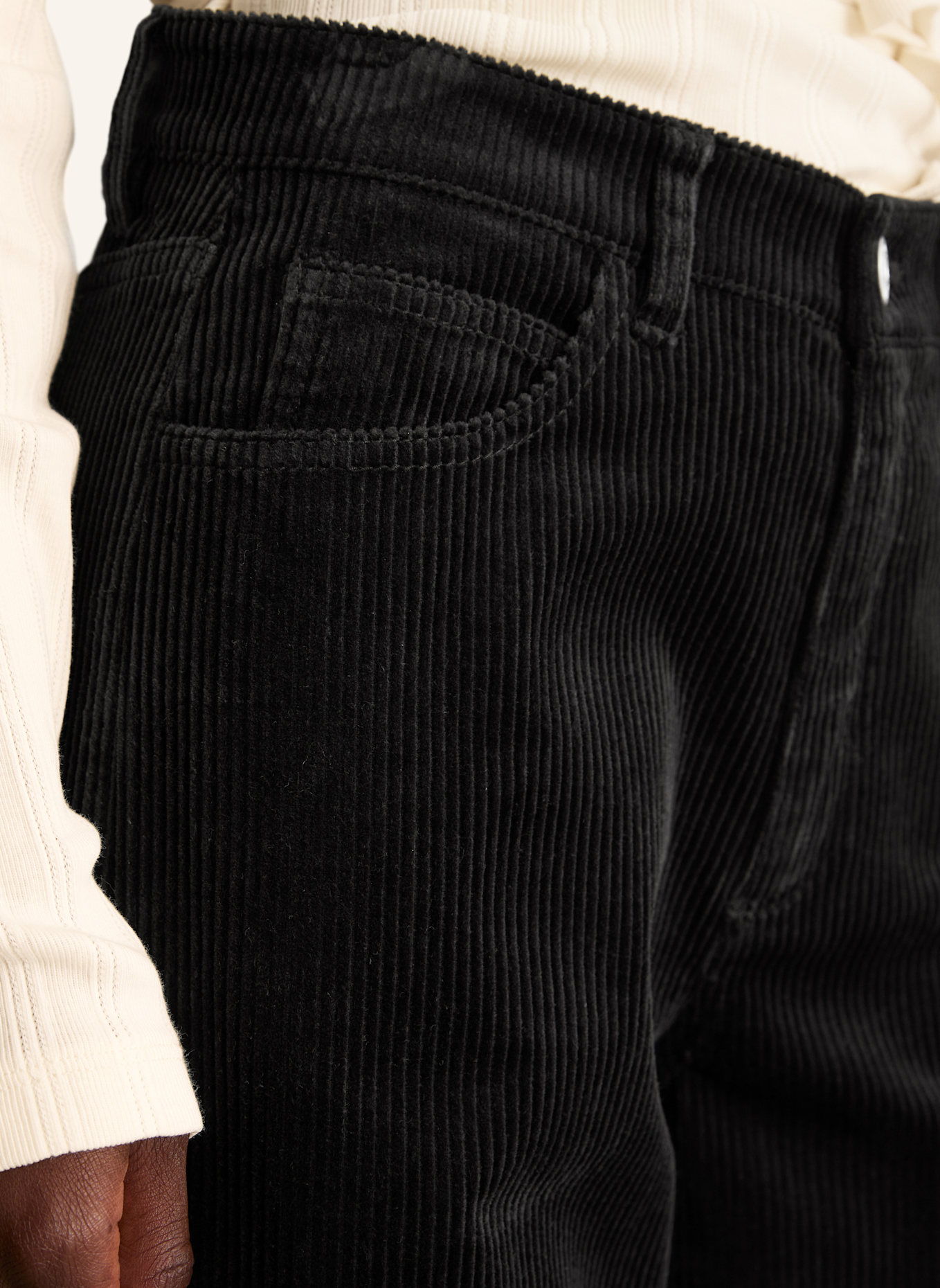 Marc O'Polo DENIM Cordhose: SCHWARZ