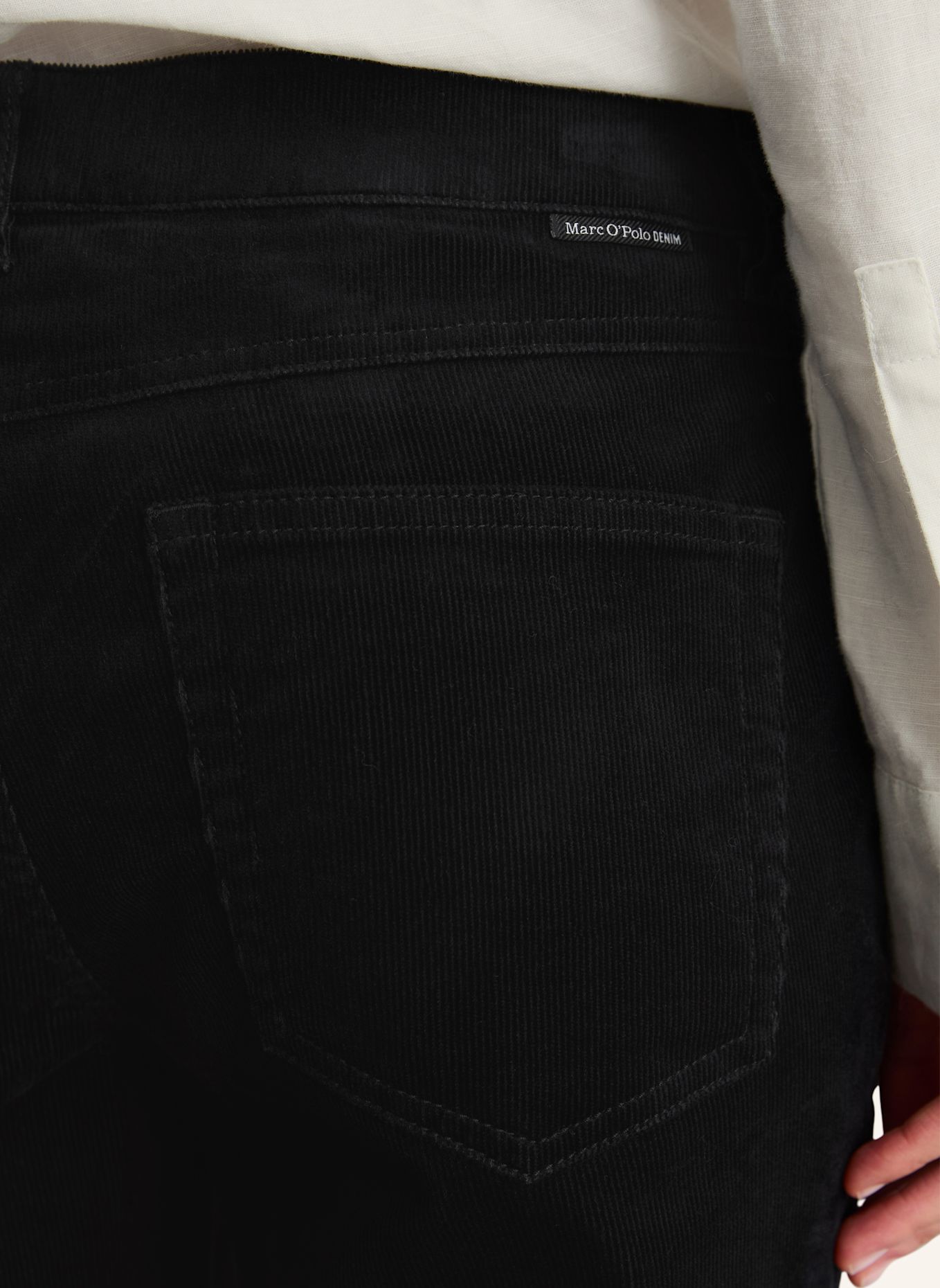 Marc O'Polo DENIM Cordhose Model Nella bootcut: SCHWARZ