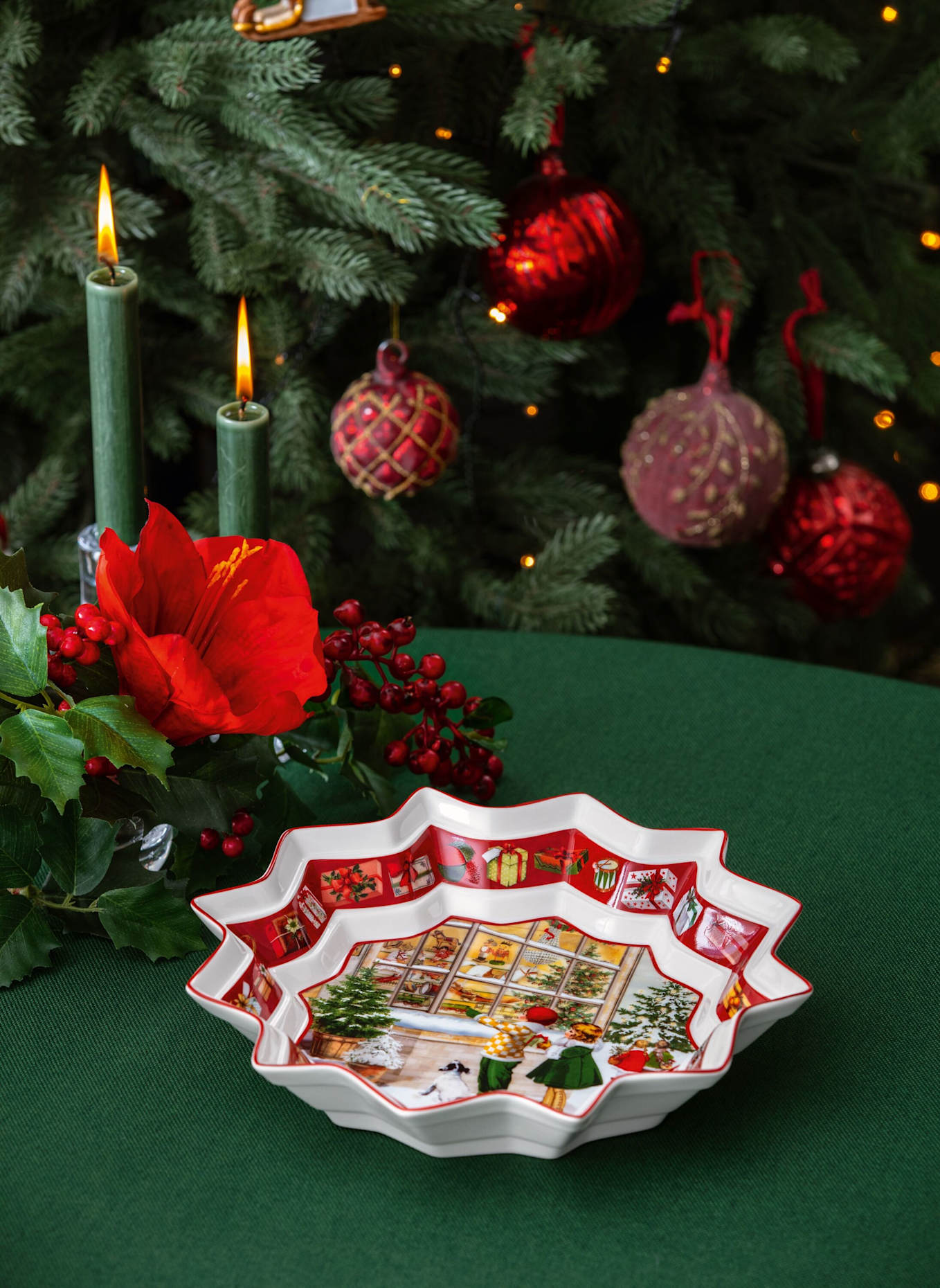 Villeroy & Boch Schale groß, Spielzeugladen TOY'S FANTASY: GELB/ GRÜN/ BLAU/ ROT