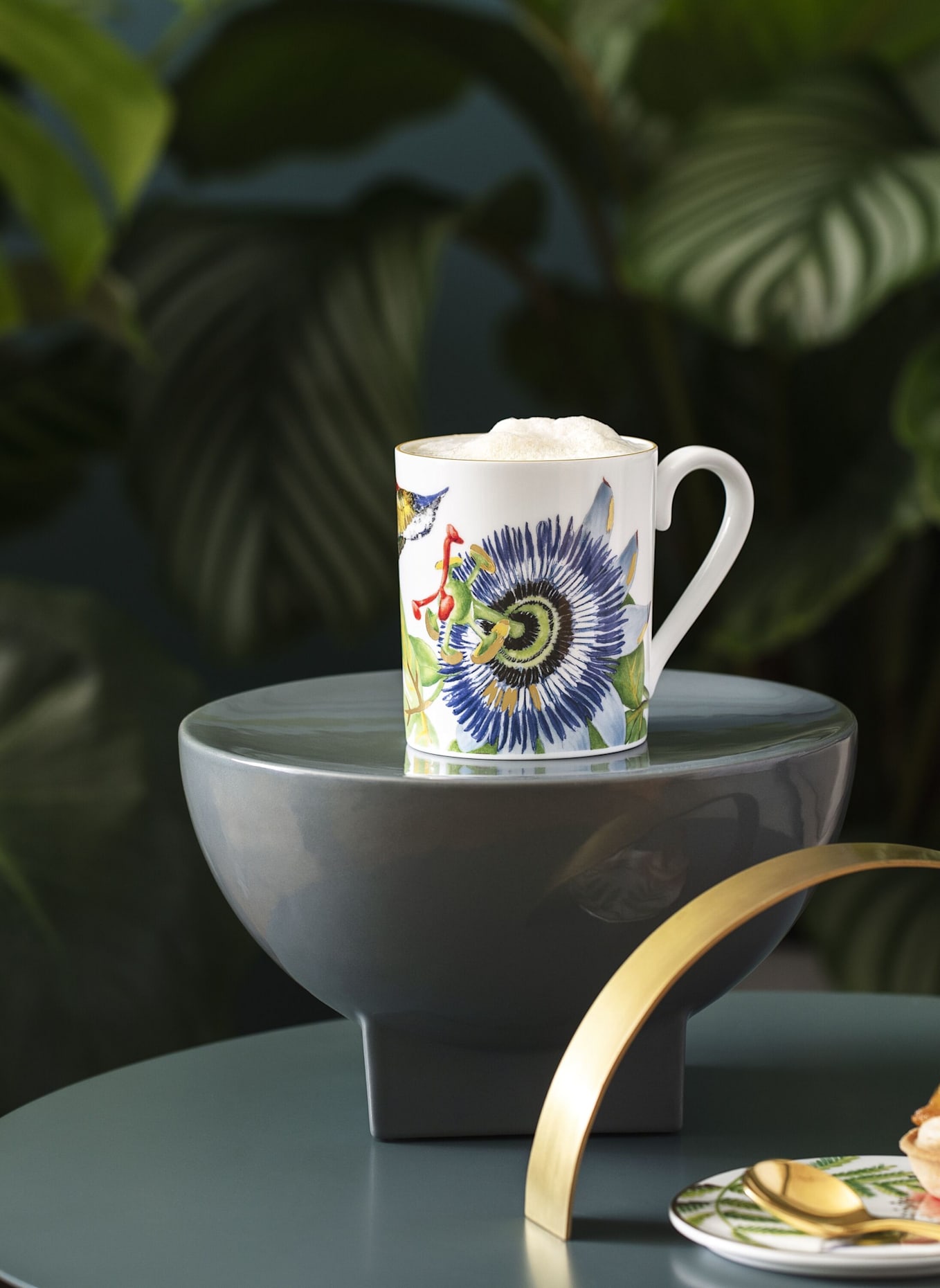Villeroy & Boch Henkelbecher AMAZONIA: GELB/ GRÜN/ BLAU/ ROT