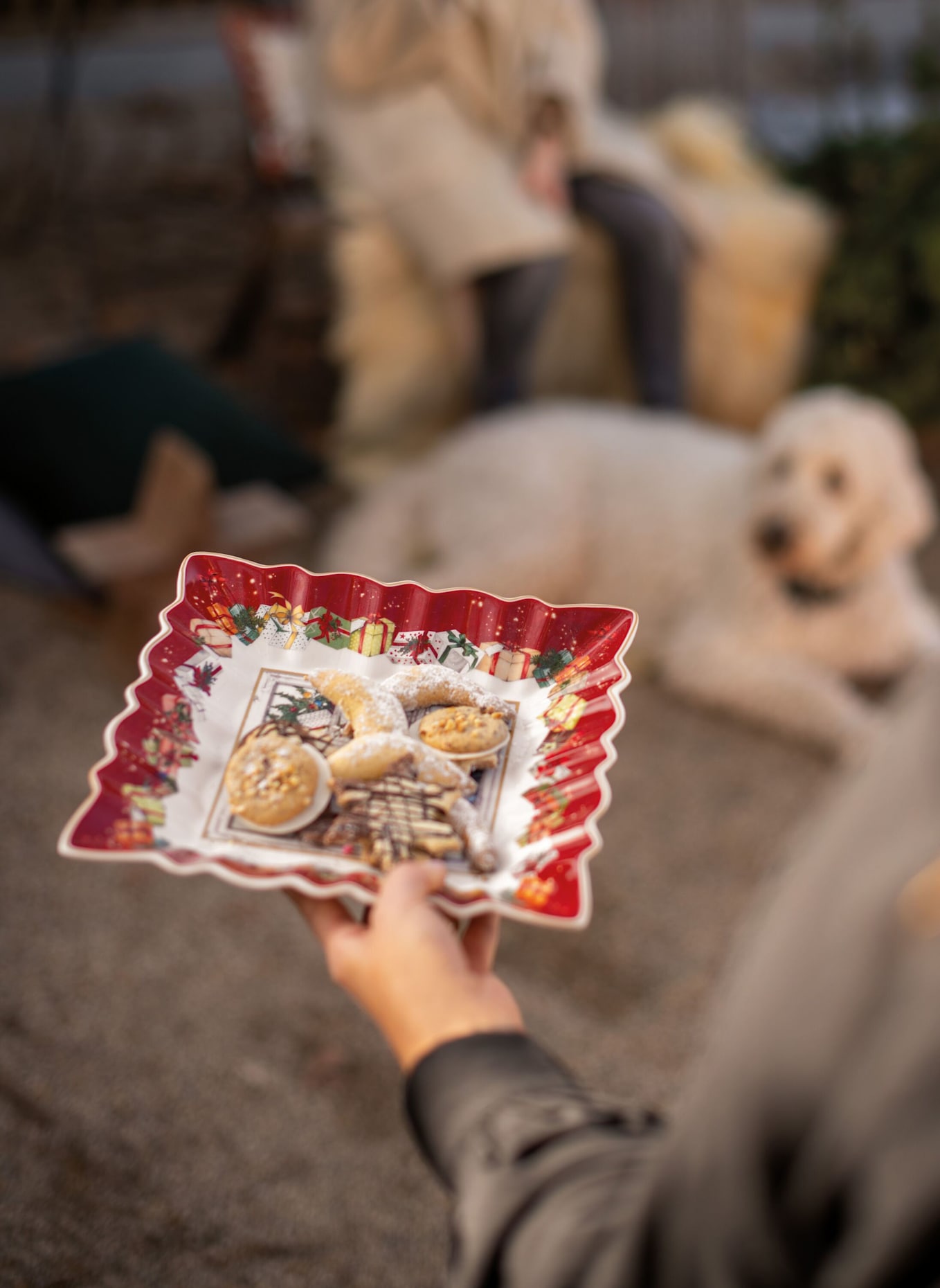 Villeroy & Boch Schale eckig, Santa TOY'S FANTASY: GELB/ GRÜN/ BLAU/ ROT