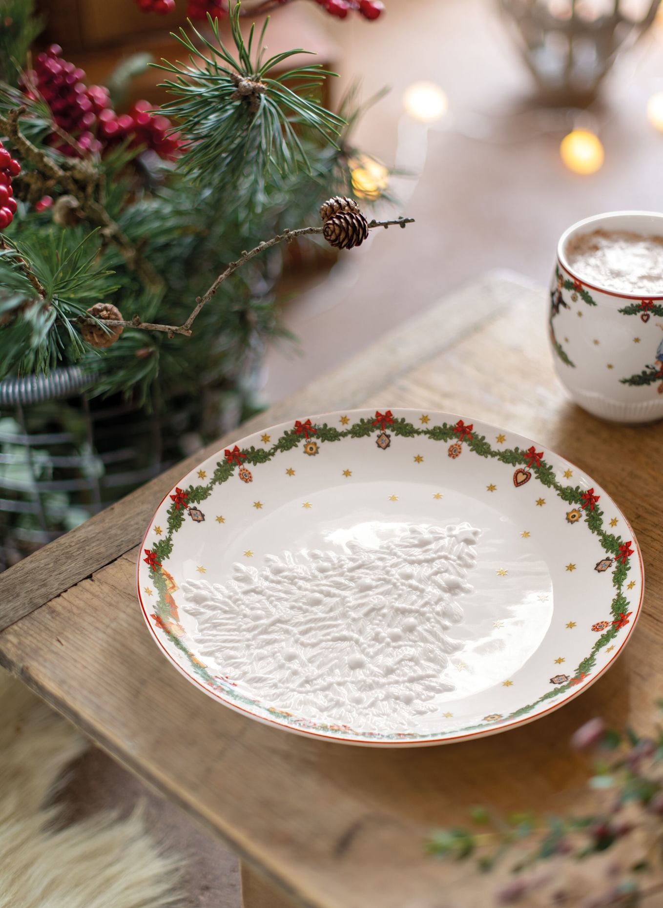 Villeroy & Boch Schale mit Baum Relief TOY'S FANTASY: GELB/ GRÜN/ BLAU/ ROT