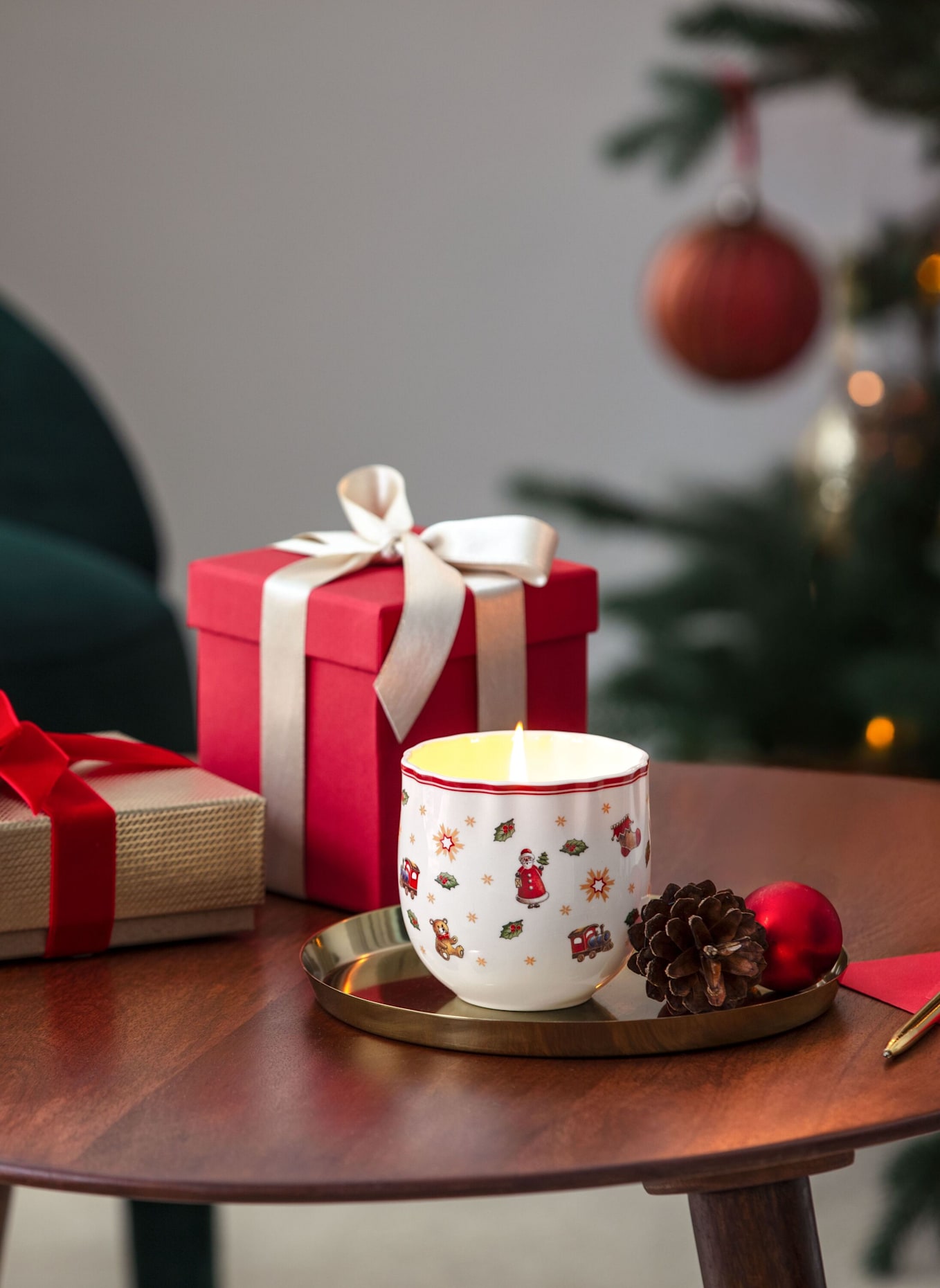 Villeroy & Boch Duftkerze Cinnamon Cake TOY'S DELIGHT: GELB/ GRÜN/ BLAU/ ROT