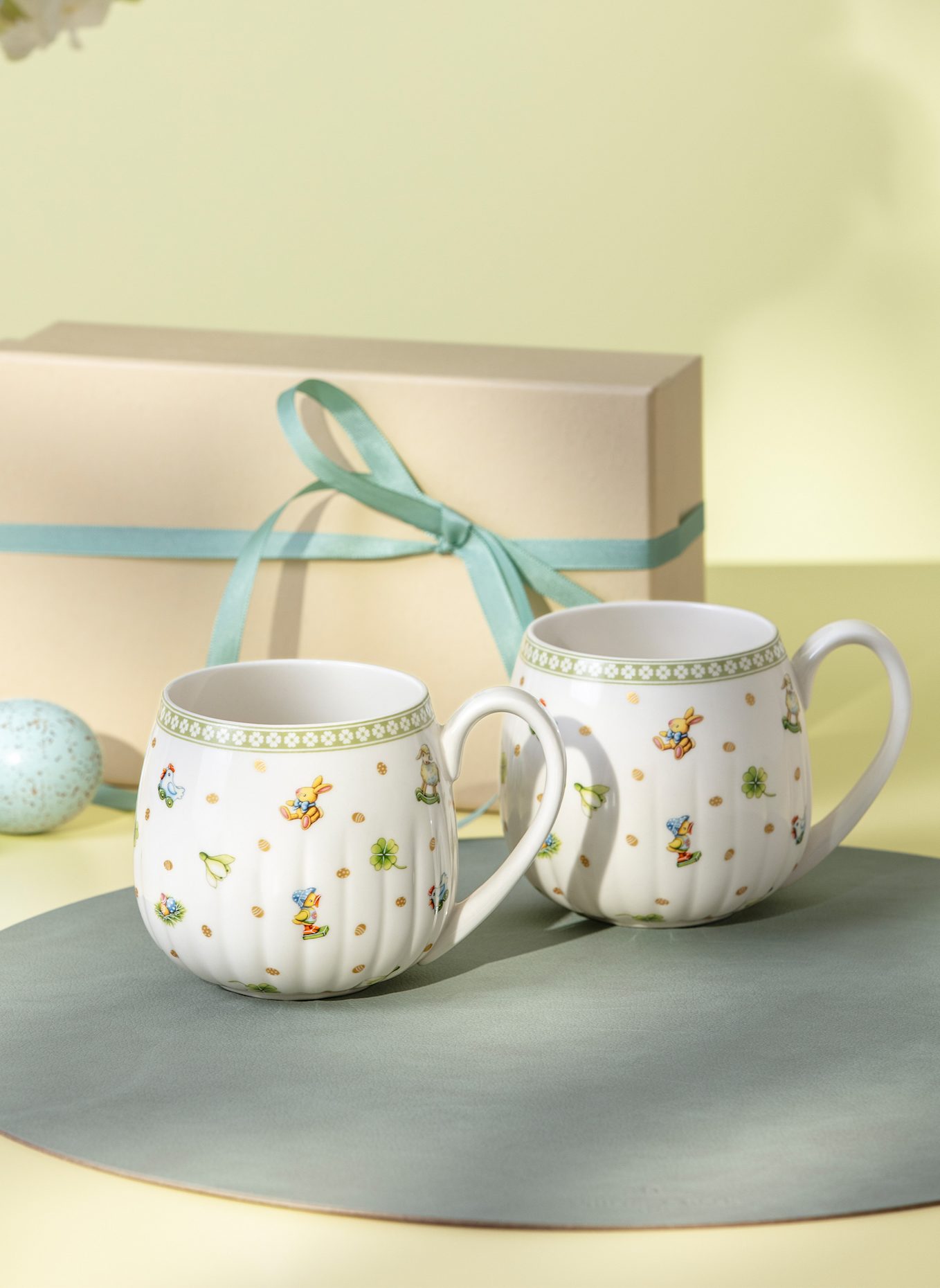 Villeroy & Boch Henkelbecher, 2 Stück EASTER DELIGHT: GRÜN