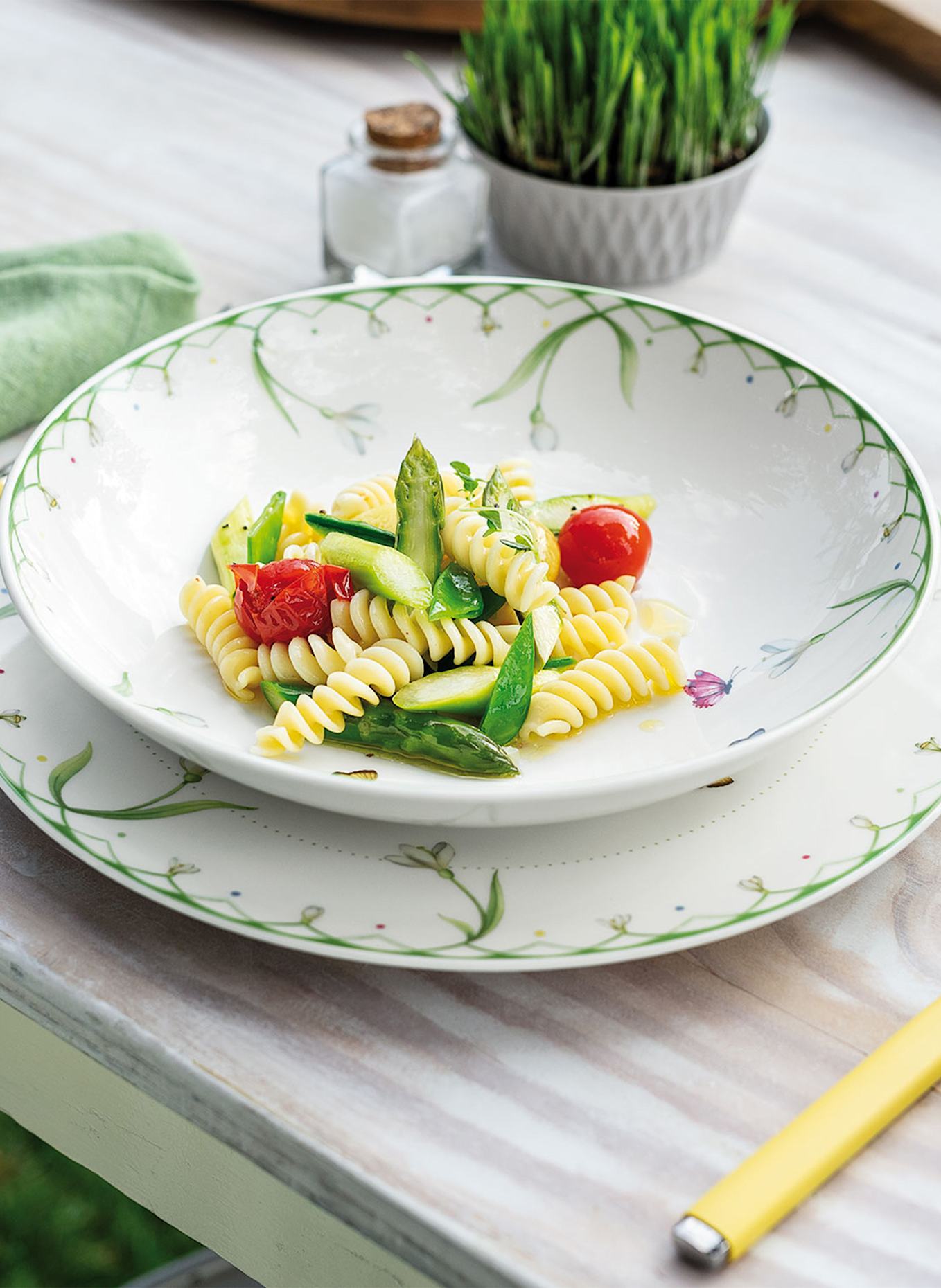 Villeroy & Boch Schale flach COLOURFUL SPRING: GRÜN