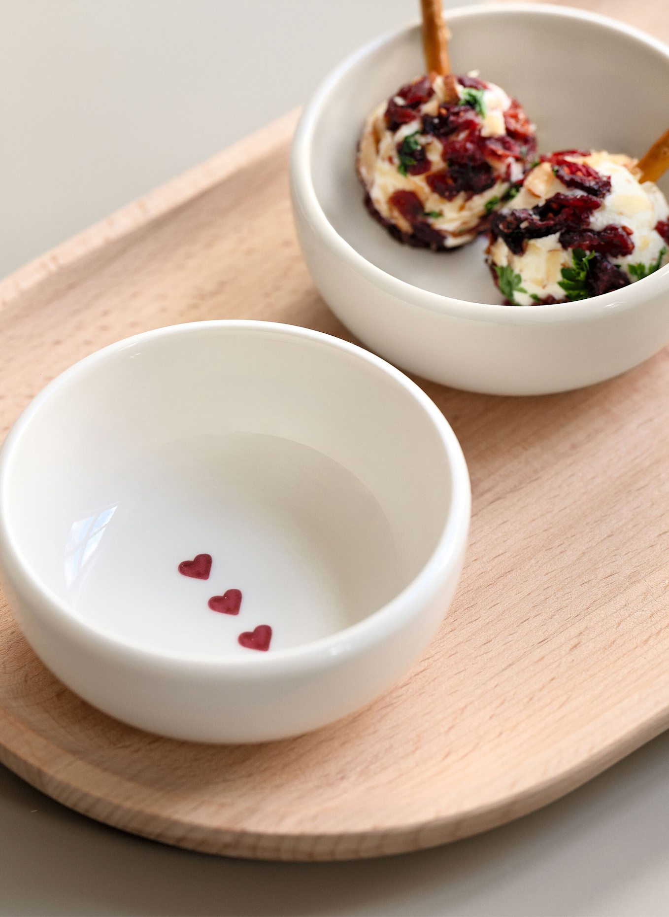 like. by Villeroy & Boch Dipschale WITH LOVE: WEISS