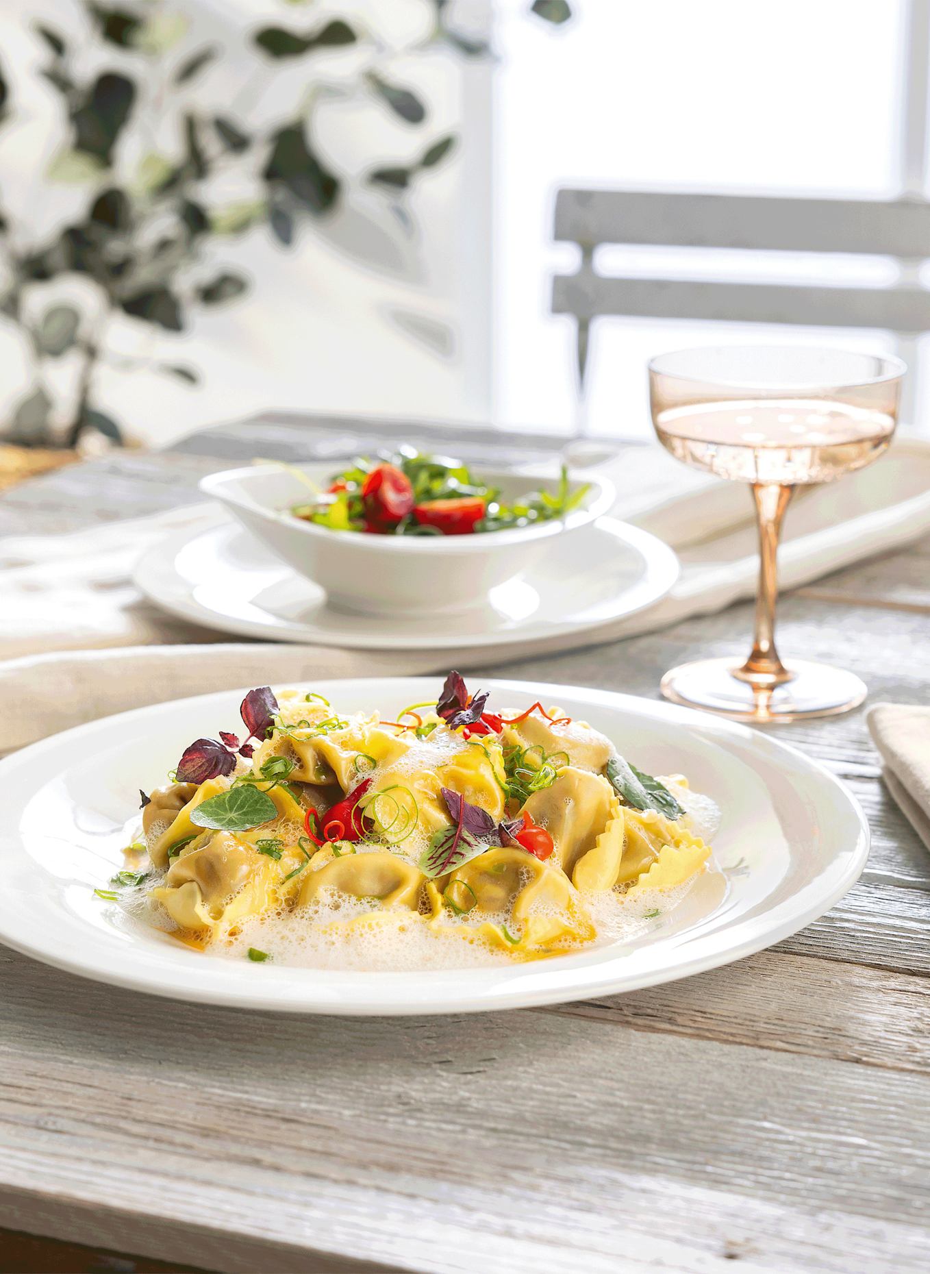 like. by Villeroy & Boch Dinner-Set, 18 Stück. EC ESSENTIAL: WEISS