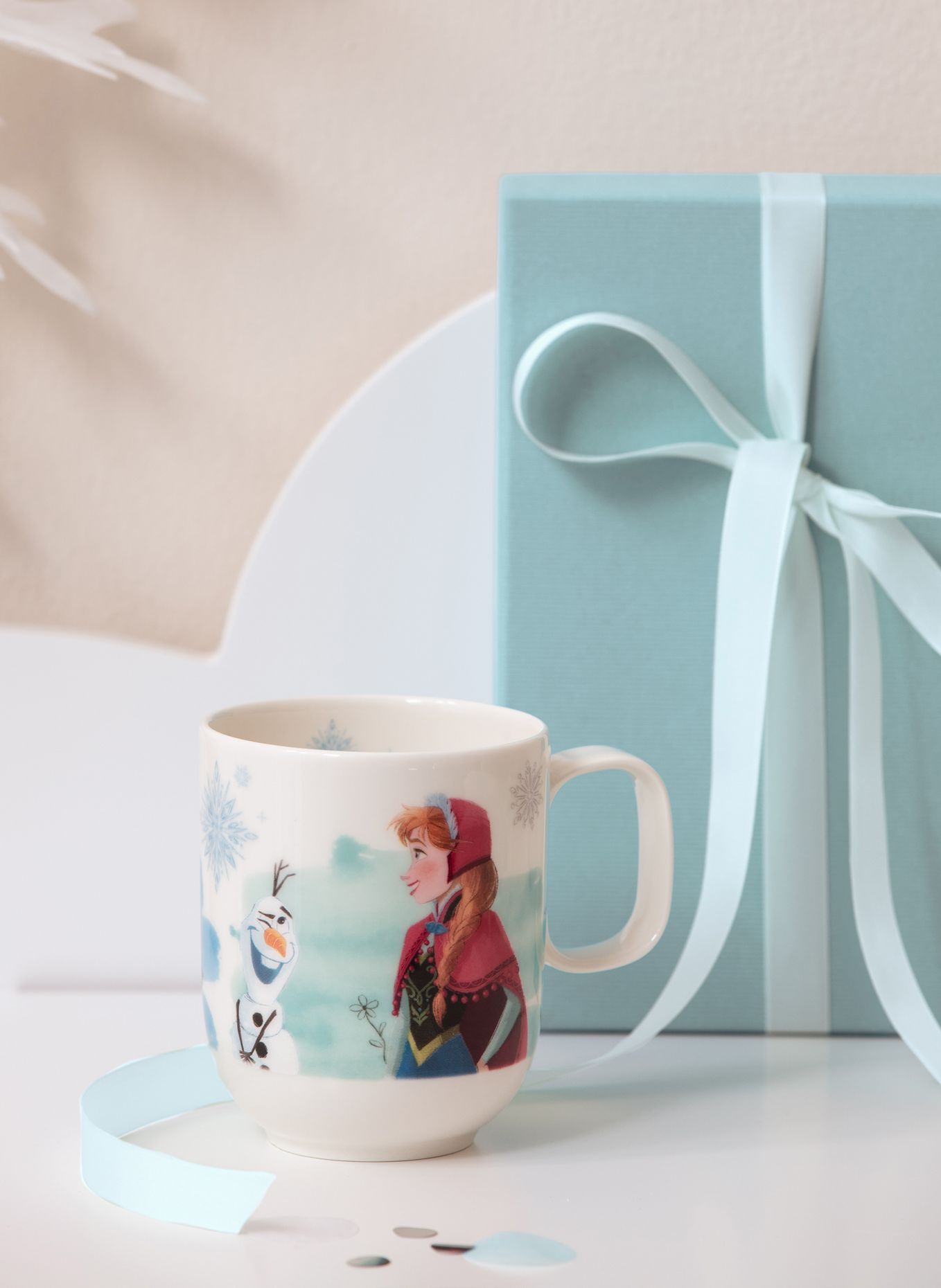 Villeroy & Boch Kinderbecher mit Henkel, groß DISNEY FROZEN: GELB / GRÜN / BLAU