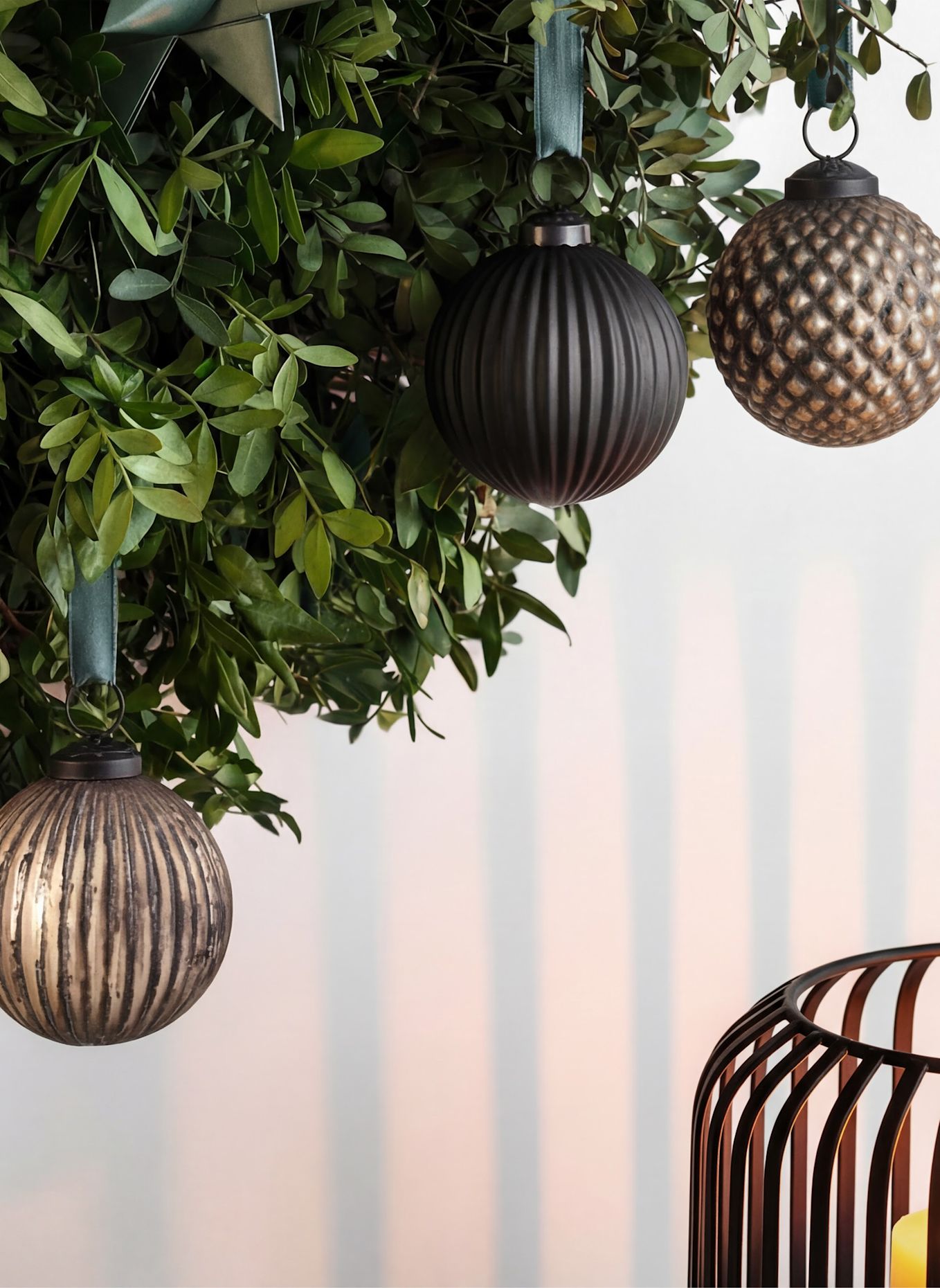 Villeroy & Boch Glas-Weihnachtskugeln 3-teilig CHRISTMAS CHIC: SCHWARZ
