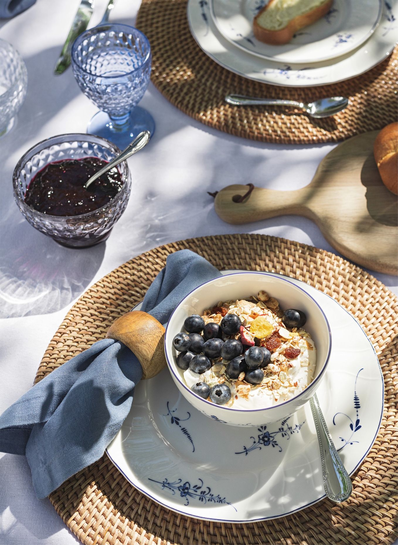 Villeroy & Boch Dessertschale mit Fuß BOSTON: WEISS