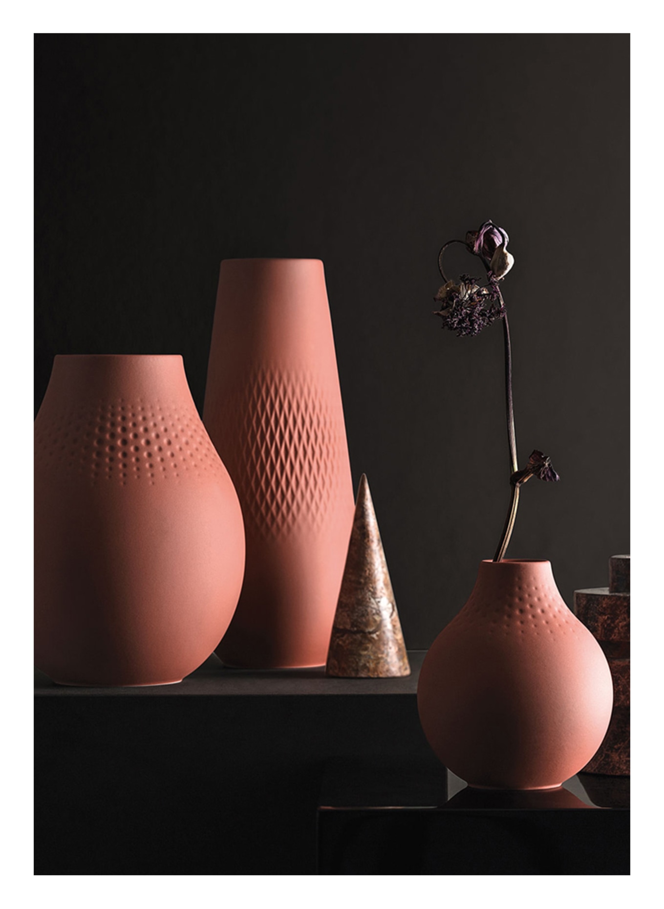 Villeroy & Boch Vase Carré hoch MANUFACTURE COLLIER TERRE, Farbe: DUNKELROT (Bild 2)
