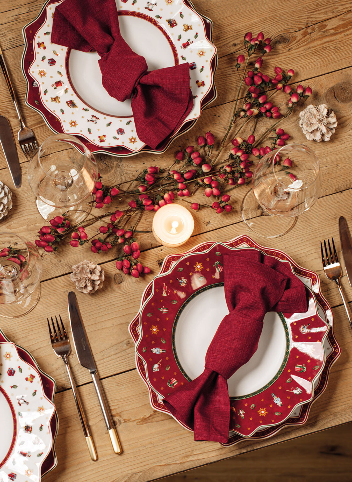 Villeroy & Boch Suppenteller rot TOY'S DELIGHT: ROT/ WEISS