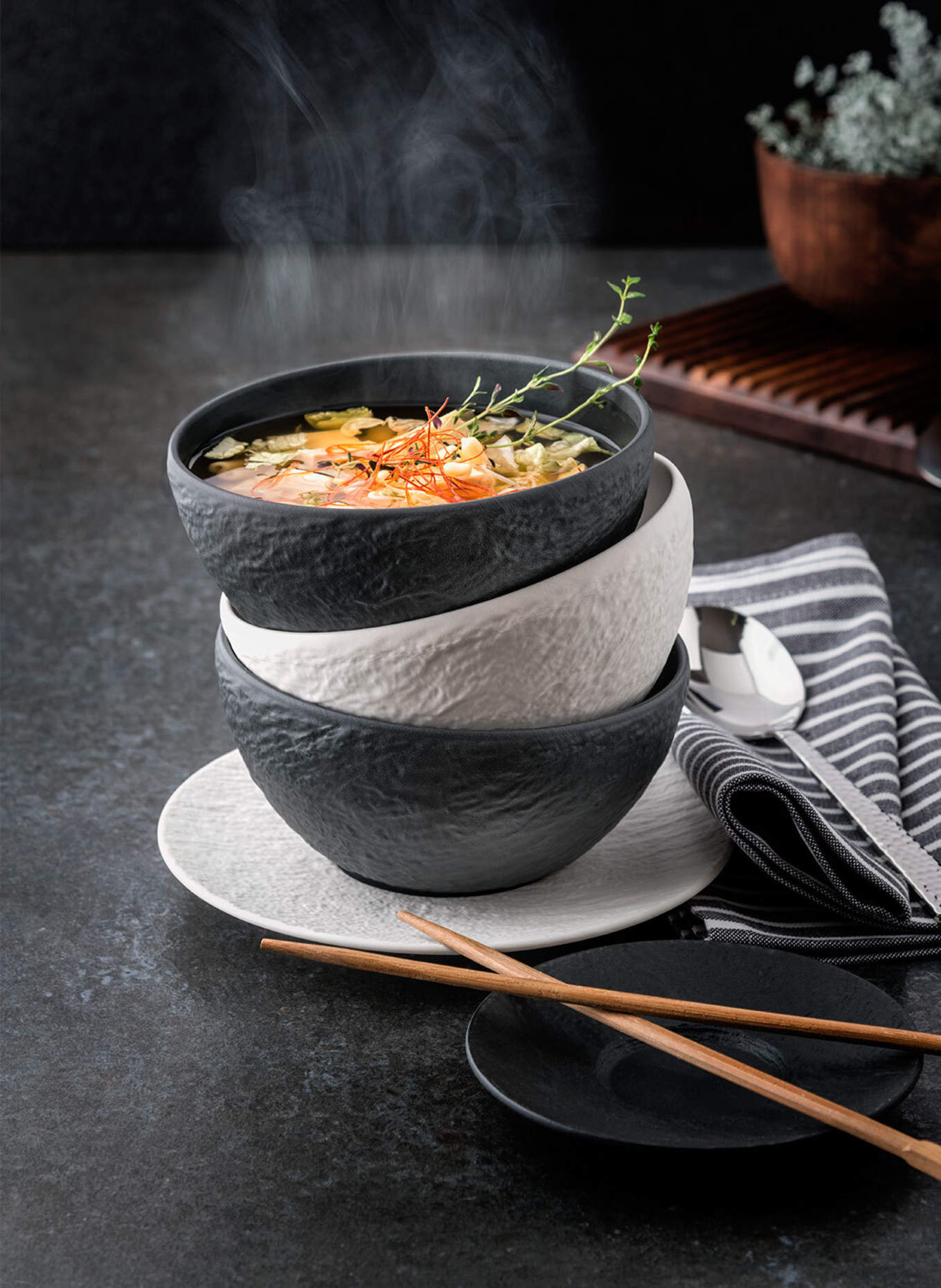 Villeroy & Boch Schale MANUFACTURE ROCK: SCHWARZ