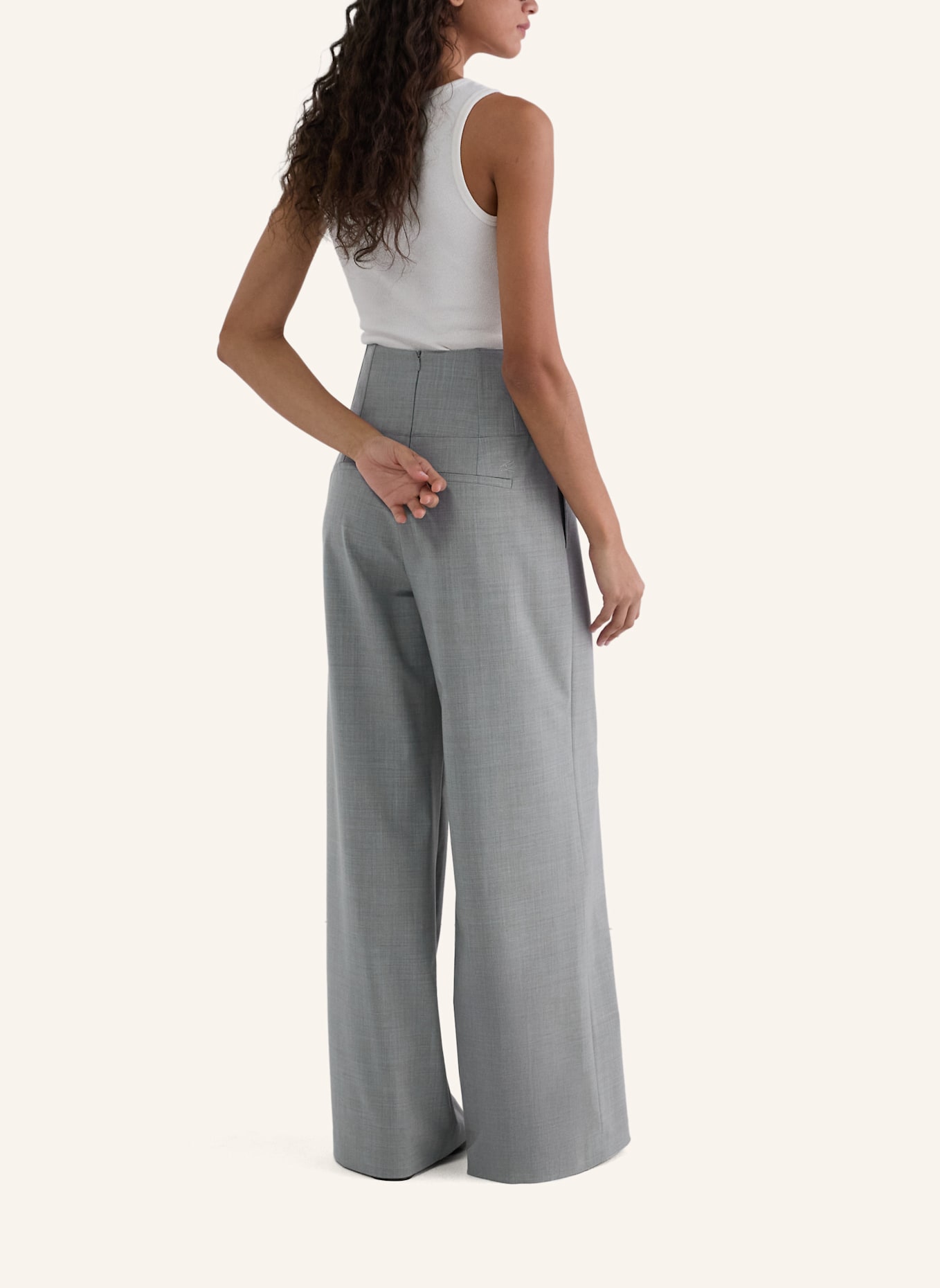 KARL LAGERFELD Hose: GRAU