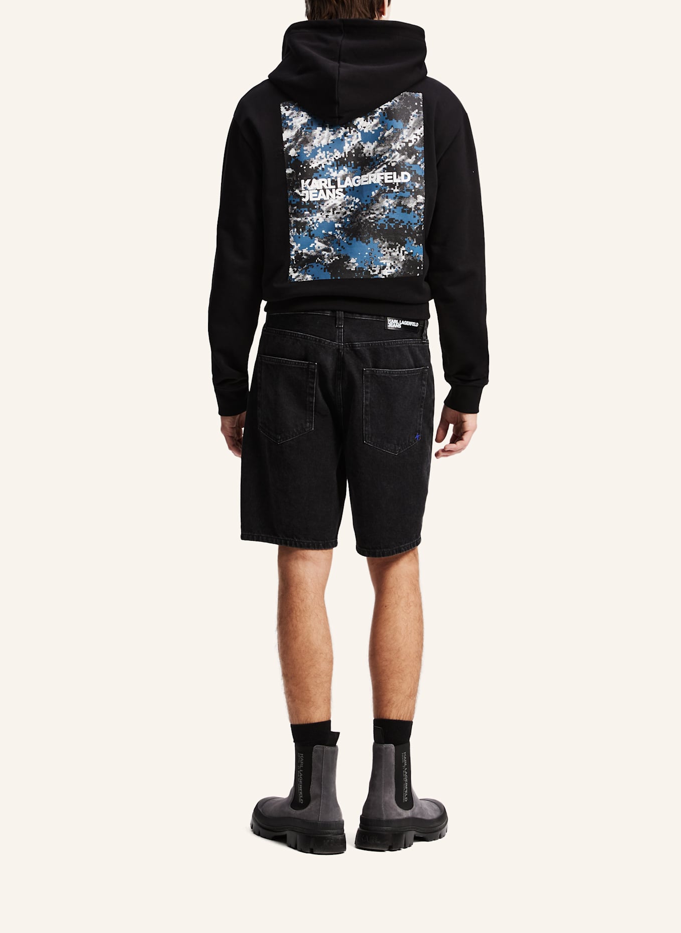 KARL LAGERFELD JEANS Shorts: SCHWARZ