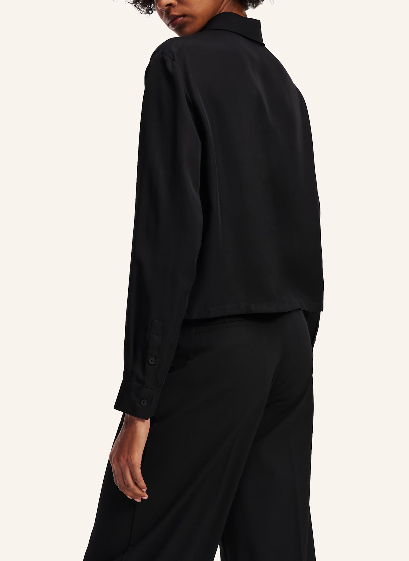 KARL LAGERFELD JEANS Bluse: SCHWARZ