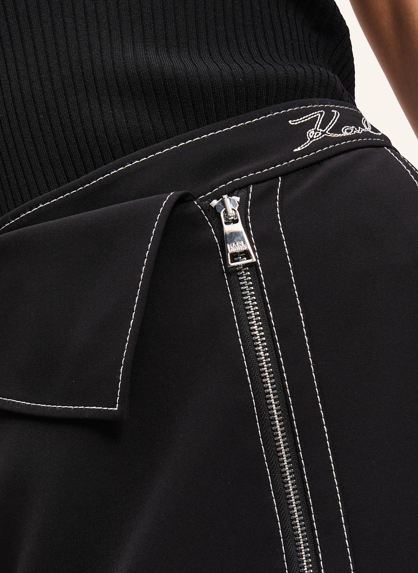 KARL LAGERFELD Rock: SCHWARZ